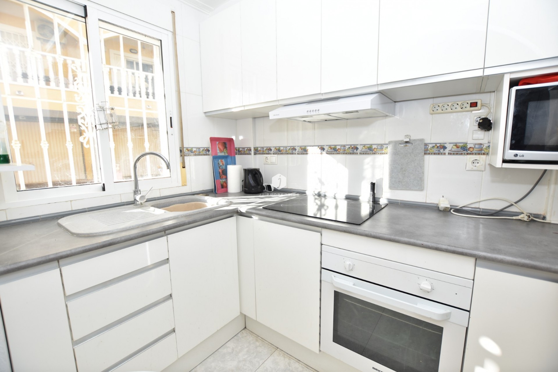 Tweedehands - Chalet -
Algorfa - Inland