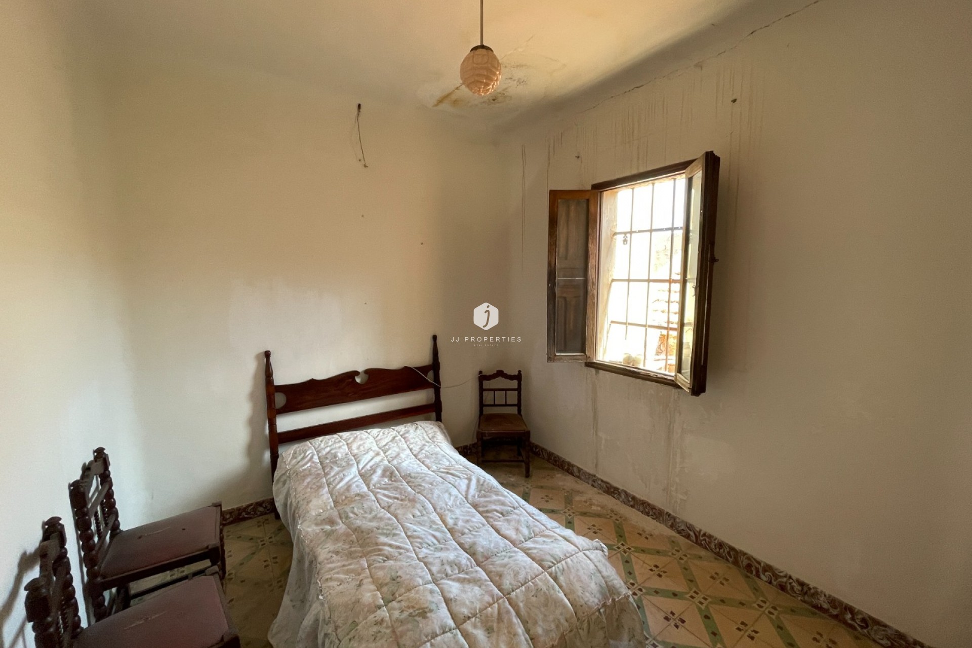 Tweedehands - Chalet -
Benejúzar - Inland