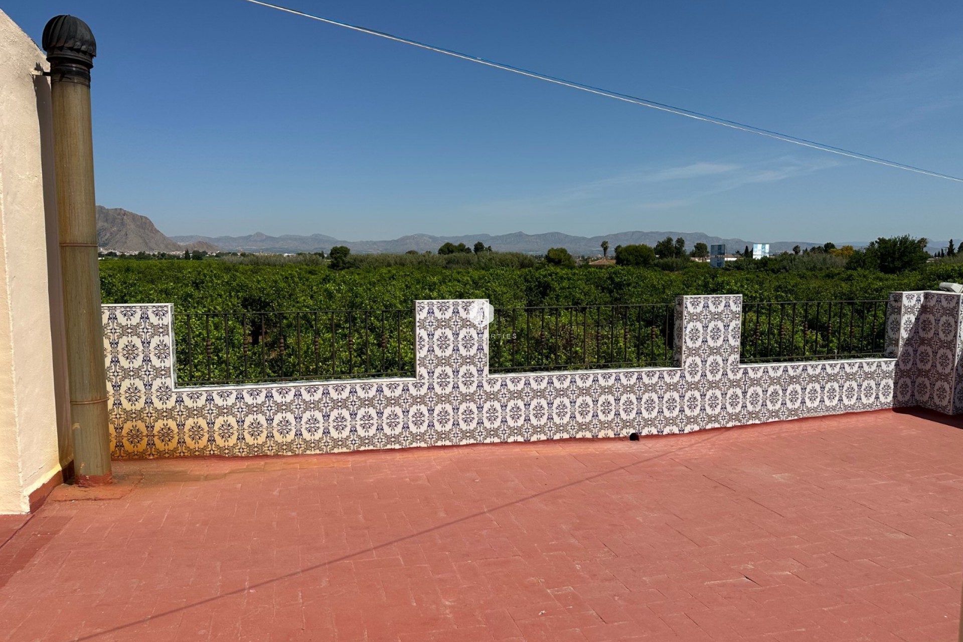 Tweedehands - Chalet -
Benejúzar - Inland