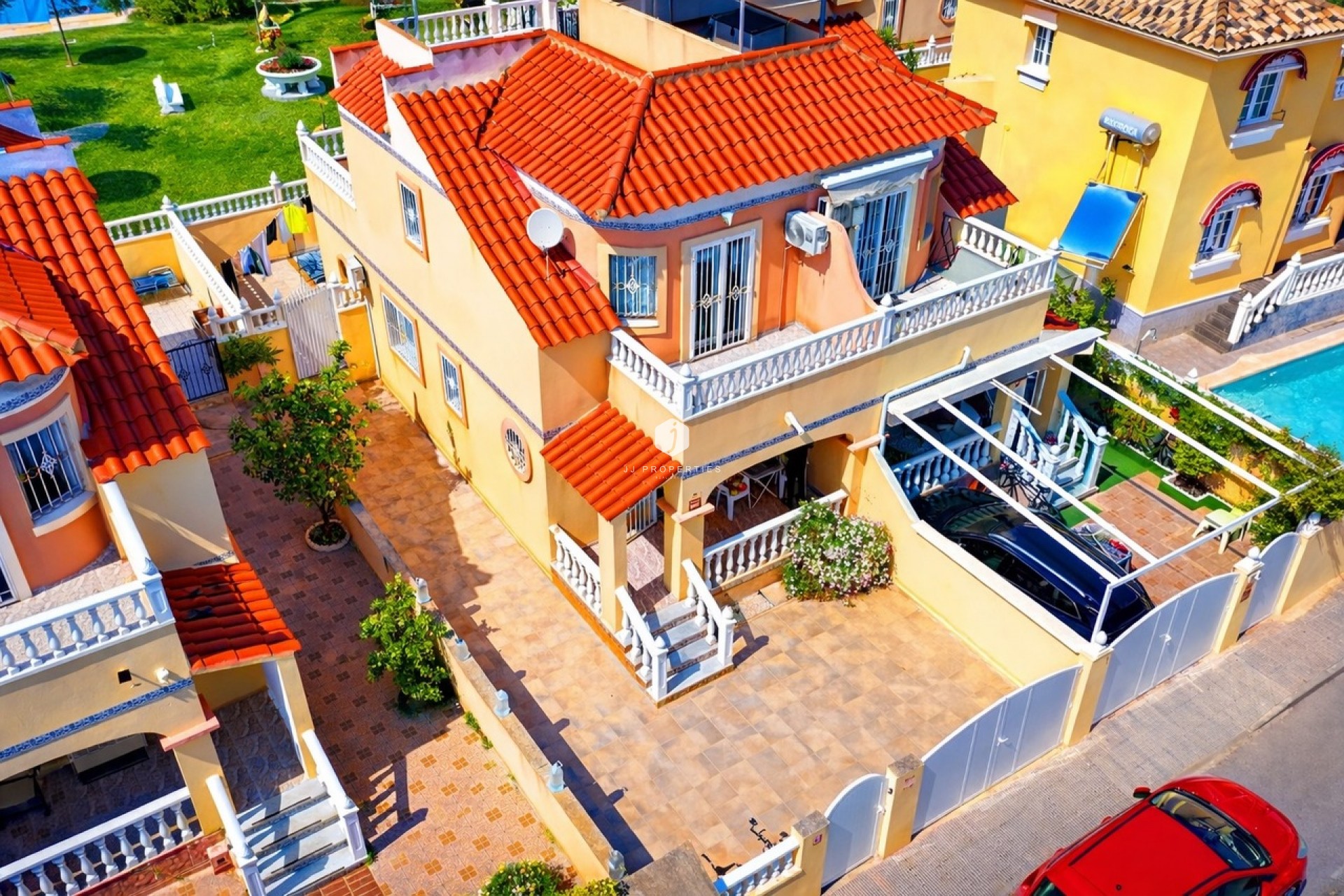 Tweedehands - Chalet -
Cabo Roig - Costa Blanca