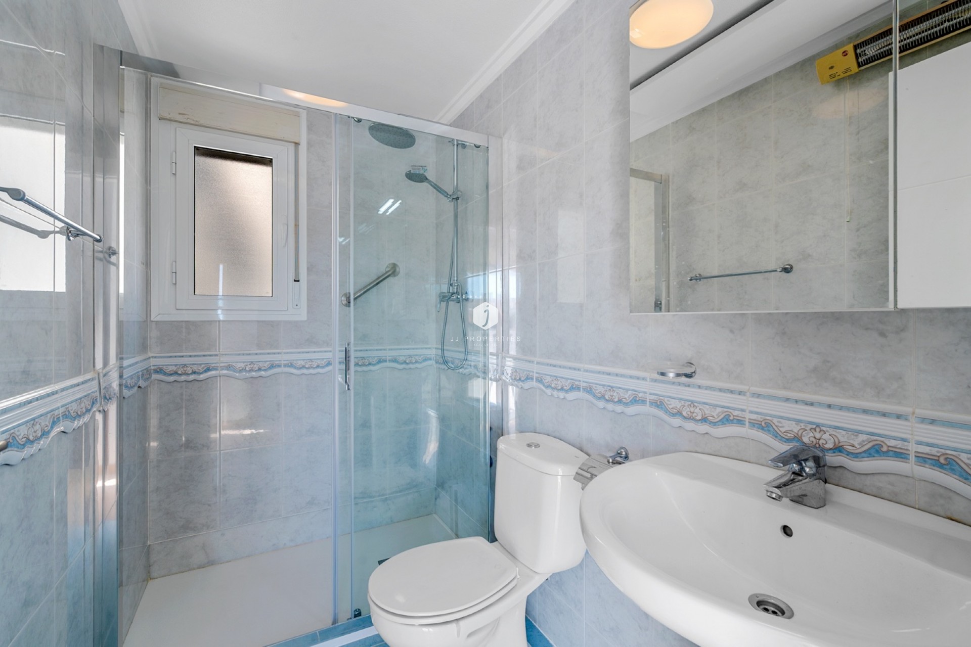 Tweedehands - Chalet -
Ciudad Quesada - Costa Blanca