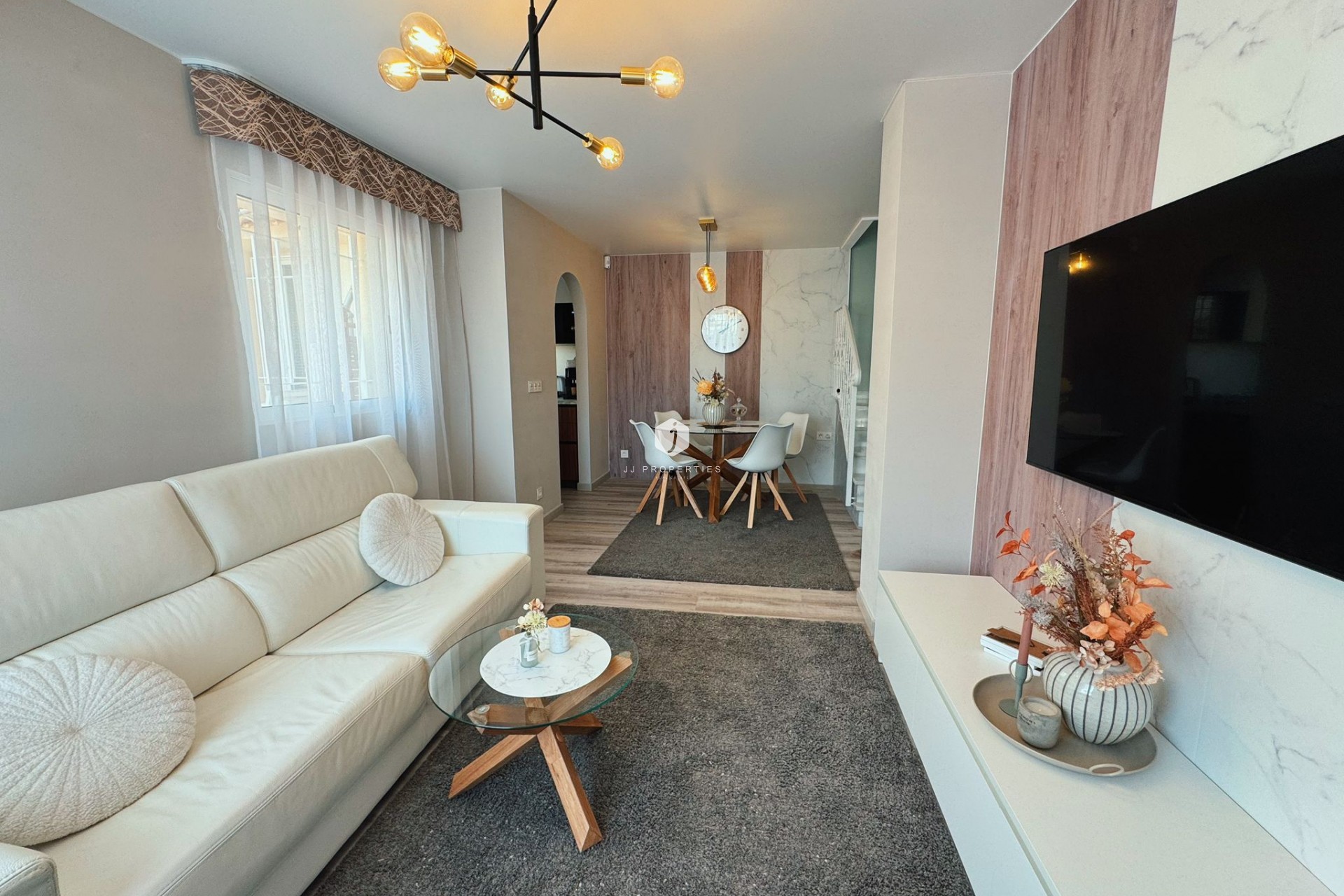 Tweedehands - Chalet -
Ciudad Quesada - Costa Blanca