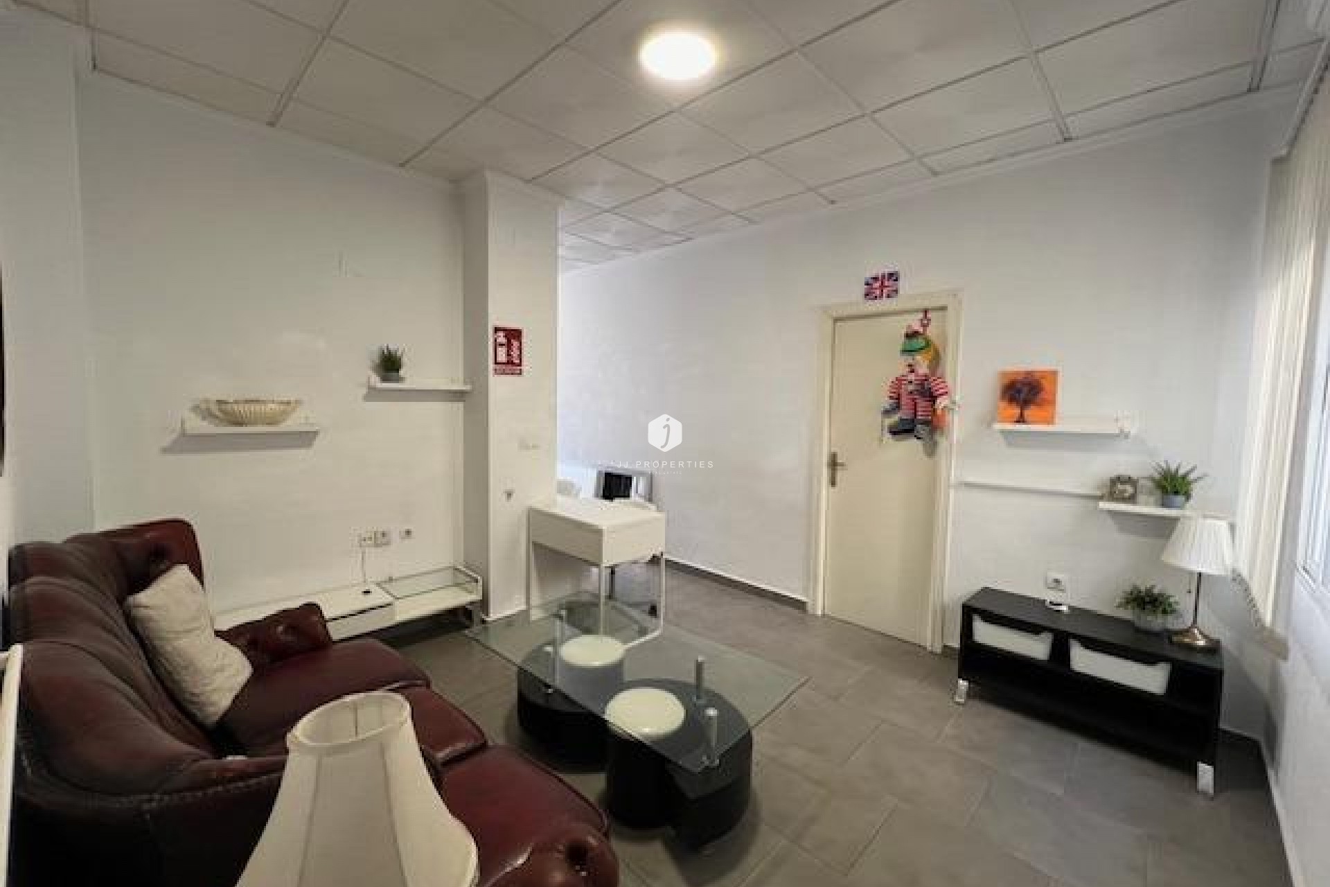 Tweedehands - Chalet -
Dolores - Centro