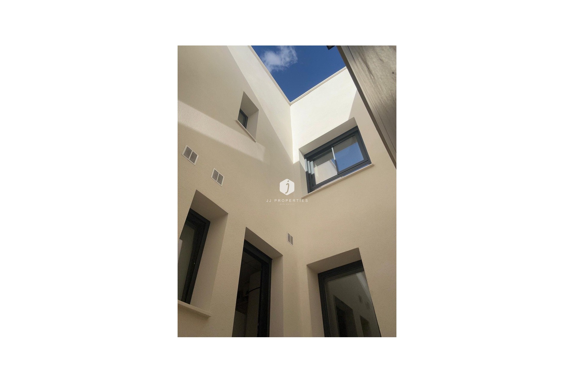 Tweedehands - Chalet -
Dolores - Costa Blanca