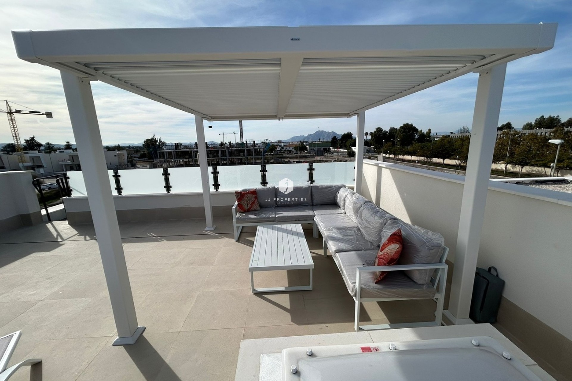 Tweedehands - Chalet -
Dolores - Costa Blanca