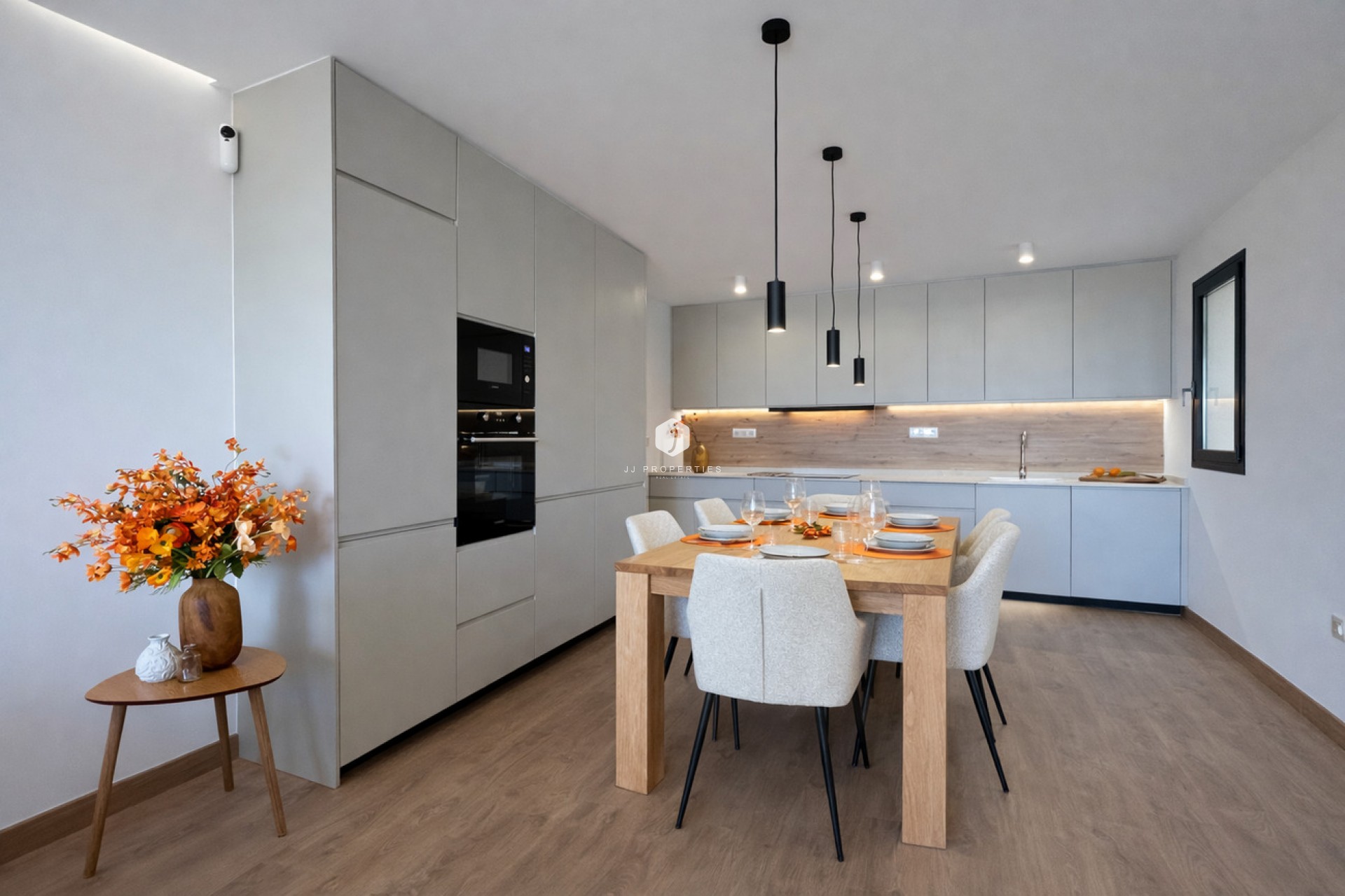 Tweedehands - Chalet -
Dolores - Costa Blanca