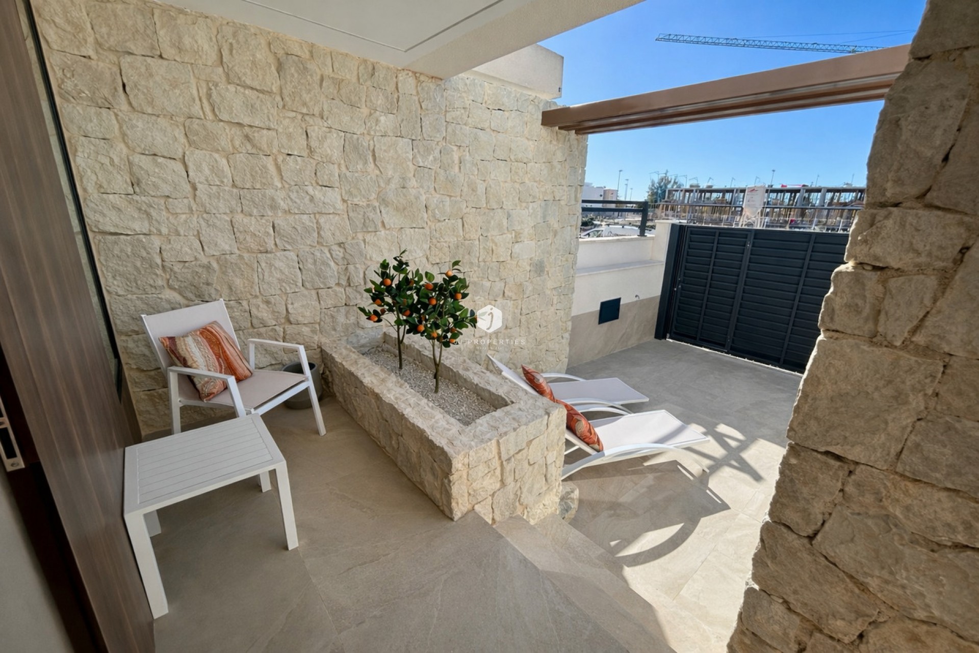 Tweedehands - Chalet -
Dolores - Costa Blanca