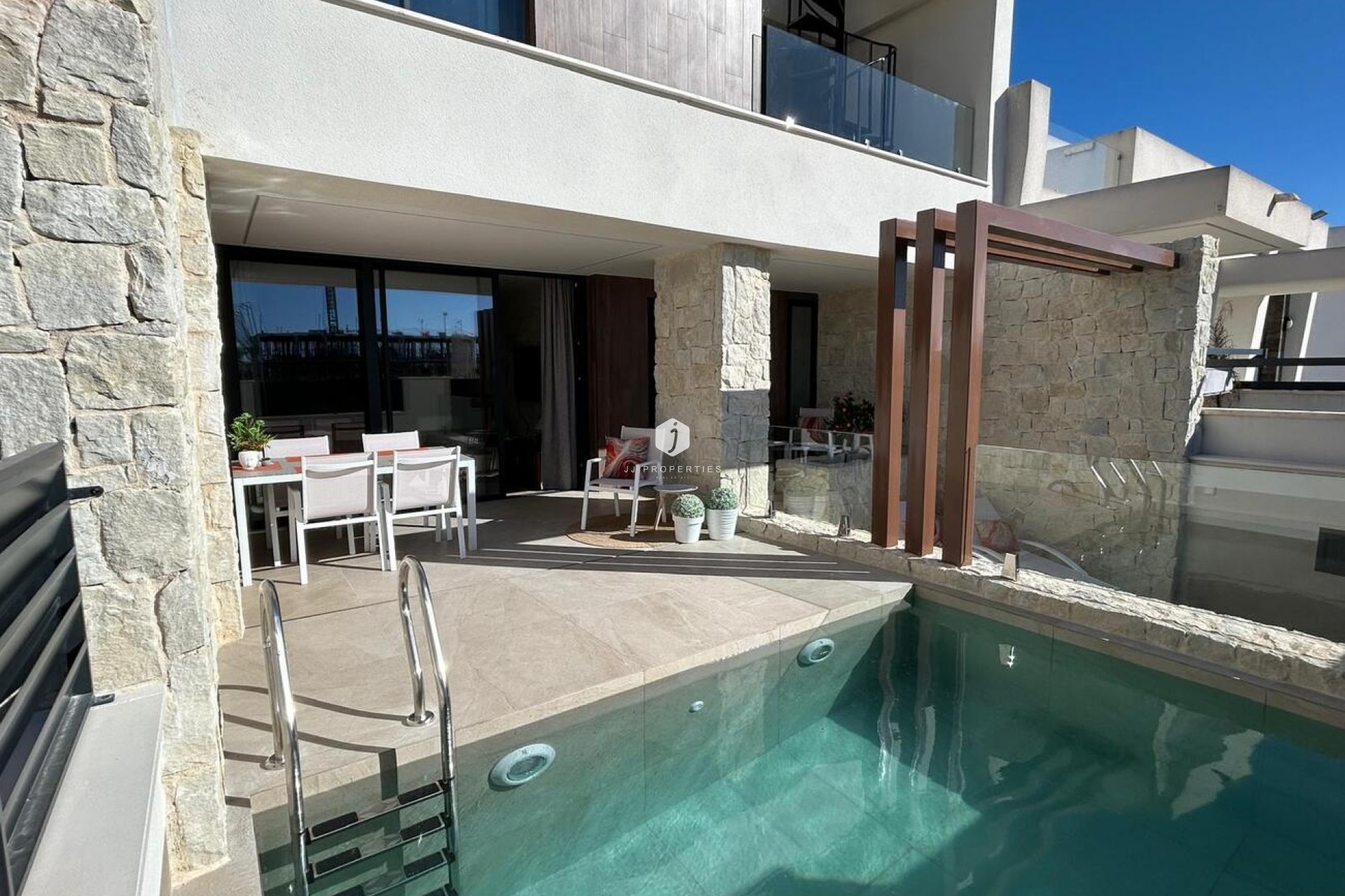 Tweedehands - Chalet -
Dolores - Costa Blanca