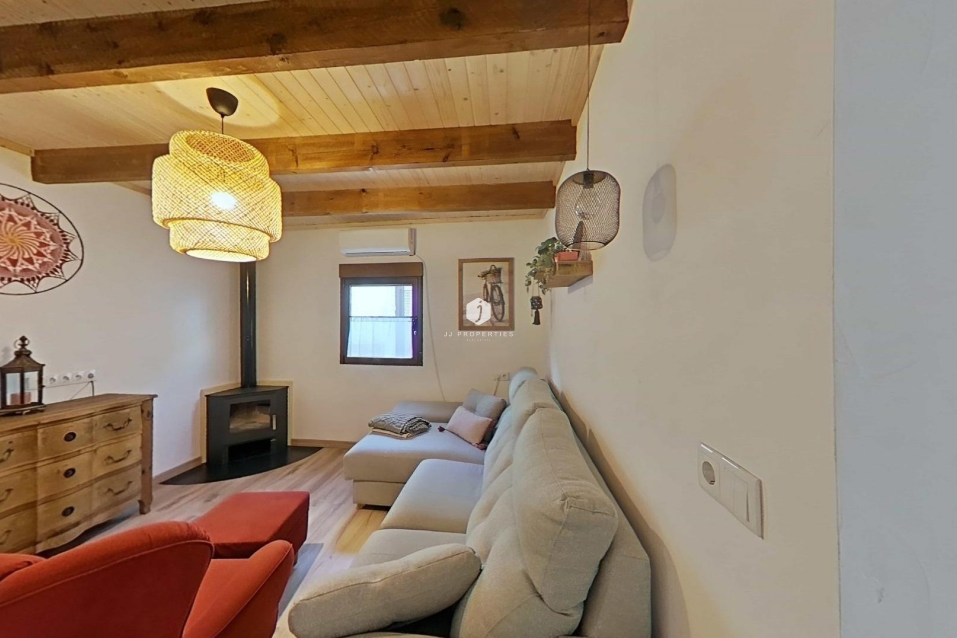 Tweedehands - Chalet -
Formentera del Segura - Centro