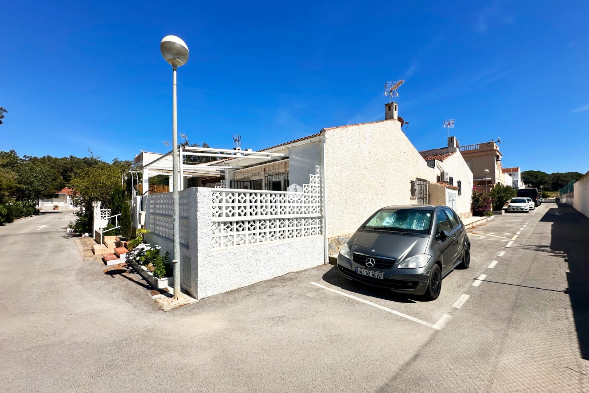 Tweedehands - Chalet -
Guardamar del Segura - Costa Blanca