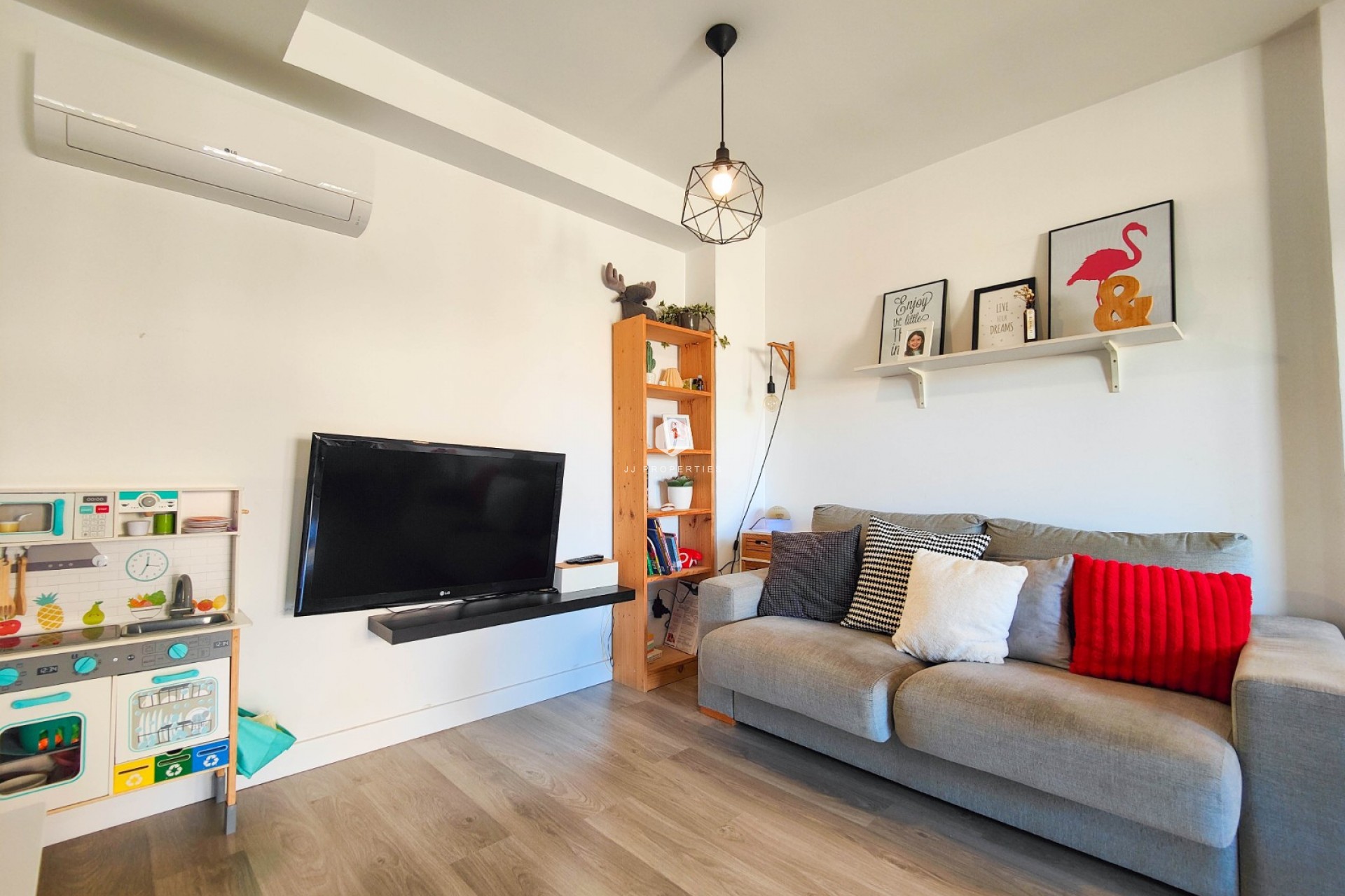 Tweedehands - Chalet -
Guardamar del Segura - Costa Blanca