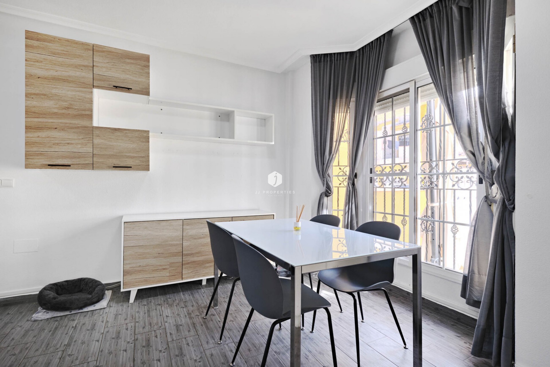 Tweedehands - Chalet -
Guardamar del Segura - El Raso