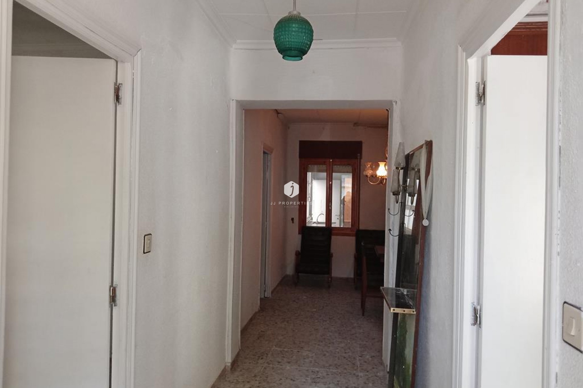 Tweedehands - Chalet -
HurchIllo - PUEBLO CENTRO