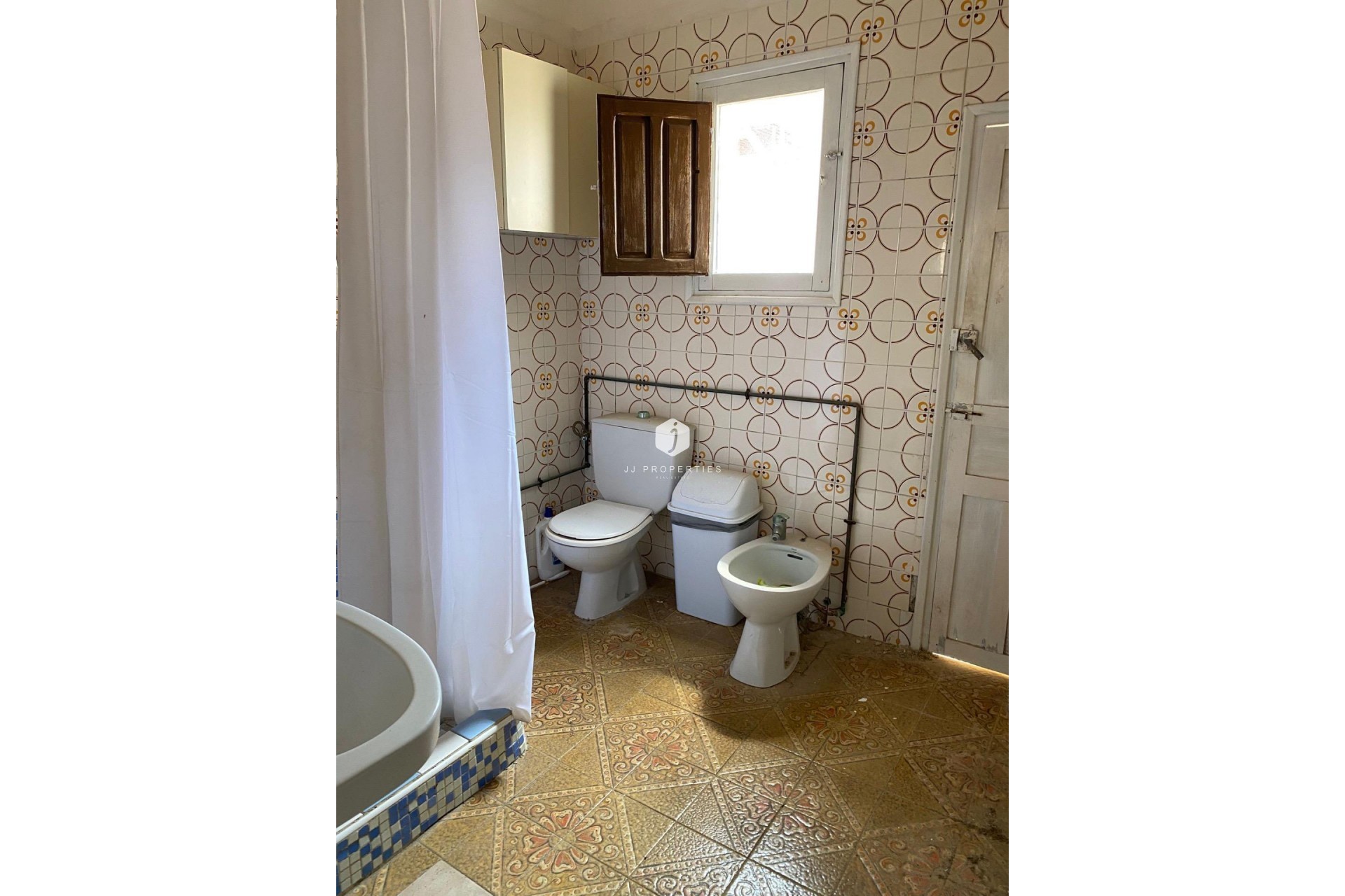 Tweedehands - Chalet -
Jacarilla - Jacarilla - Town