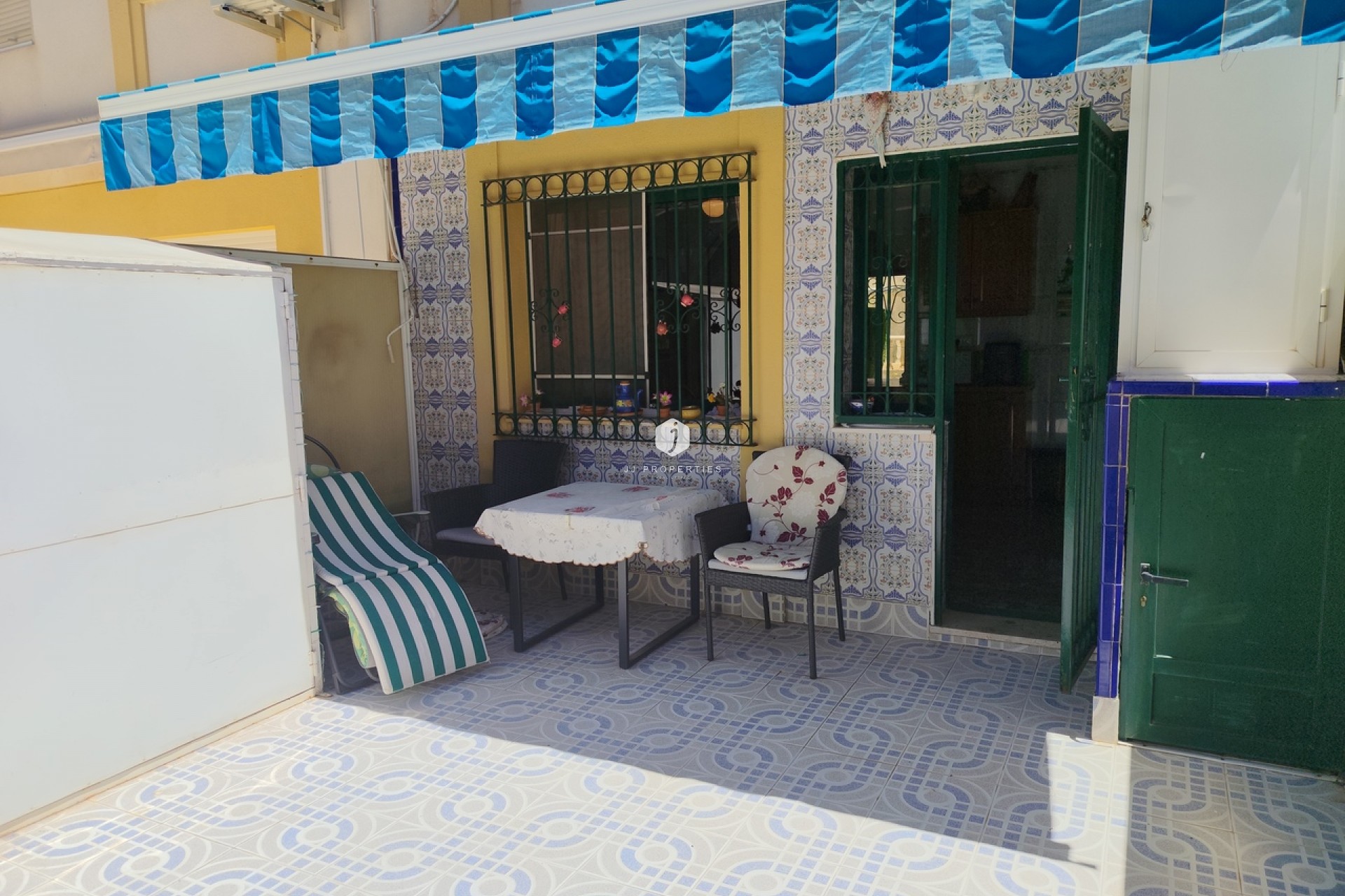 Tweedehands - Chalet -
La Zenia - Costa Blanca