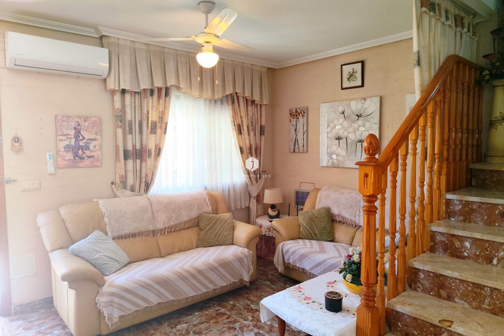 Tweedehands - Chalet -
La Zenia - Costa Blanca