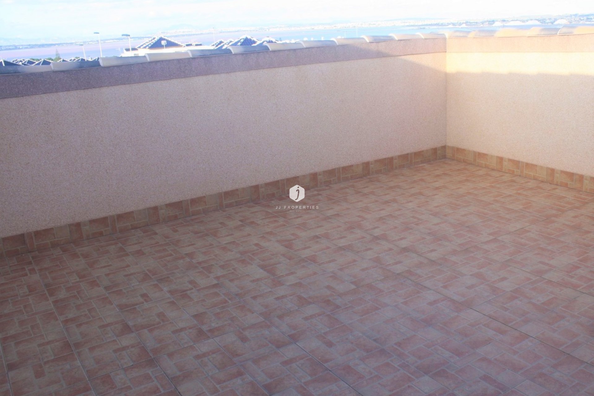 Tweedehands - Chalet -
Los Altos - Costa Blanca