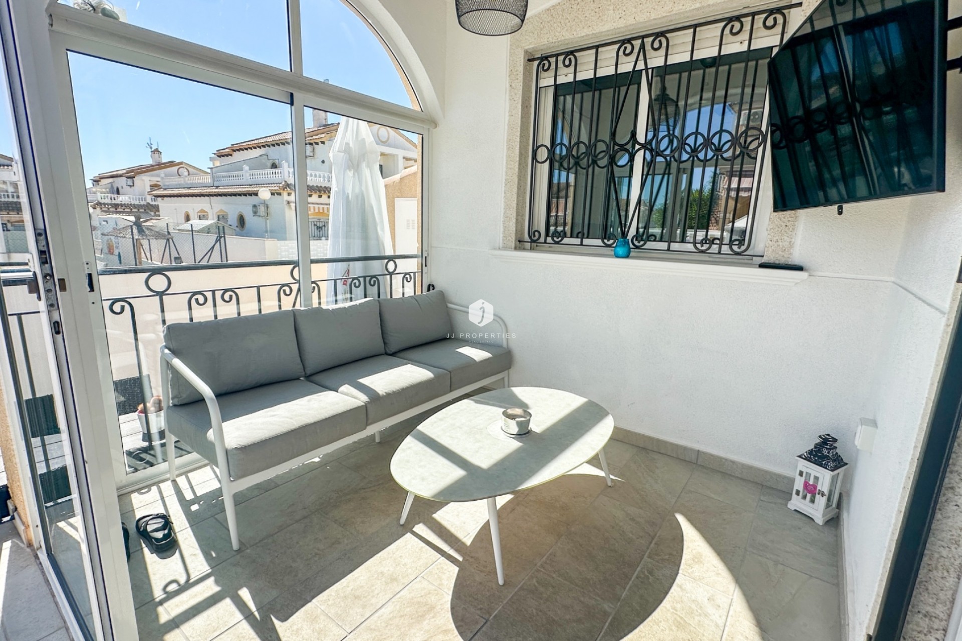 Tweedehands - Chalet -
Los Altos - Costa Blanca