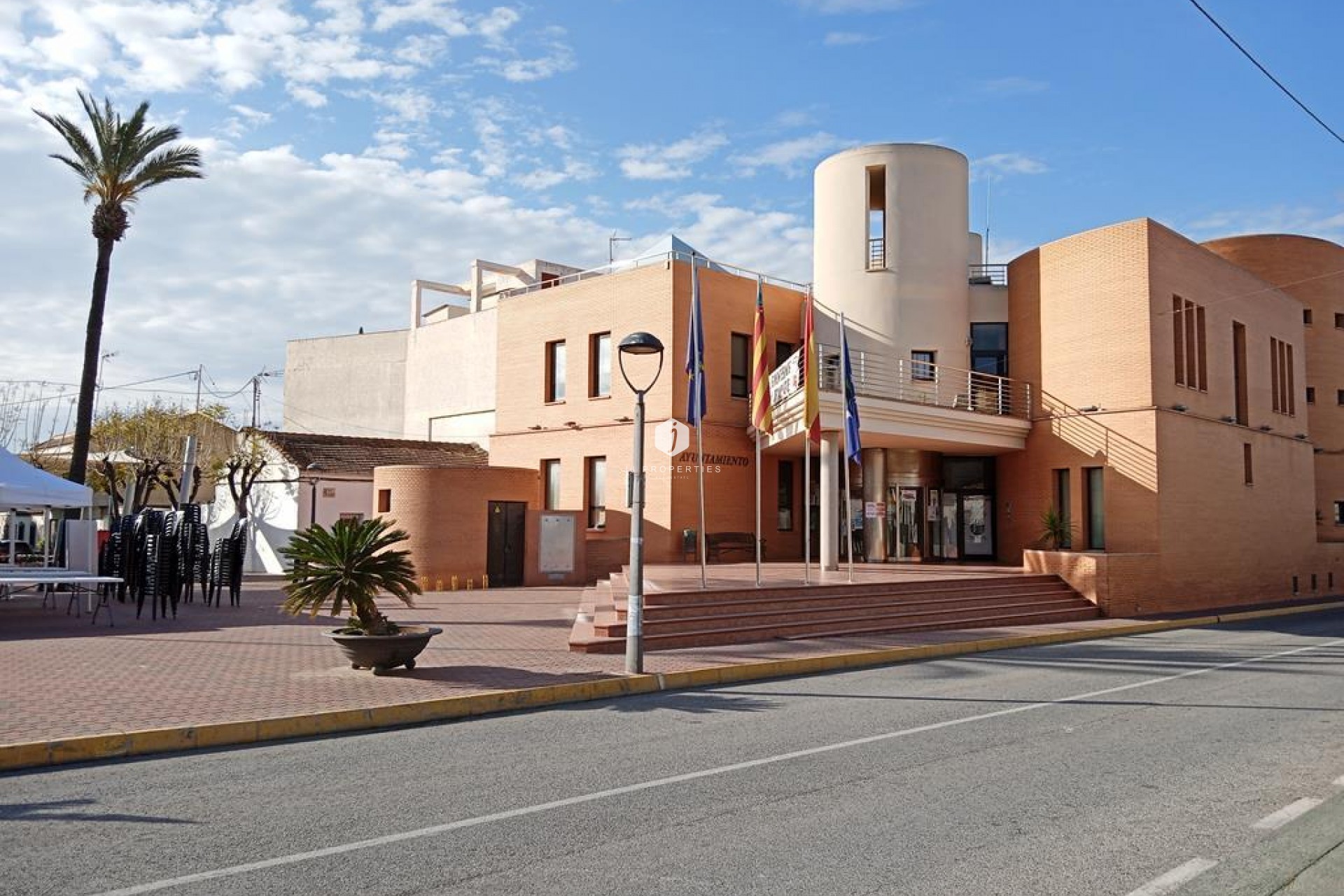 Tweedehands - Chalet -
Los Montesinos - PUEBLO CENTRO