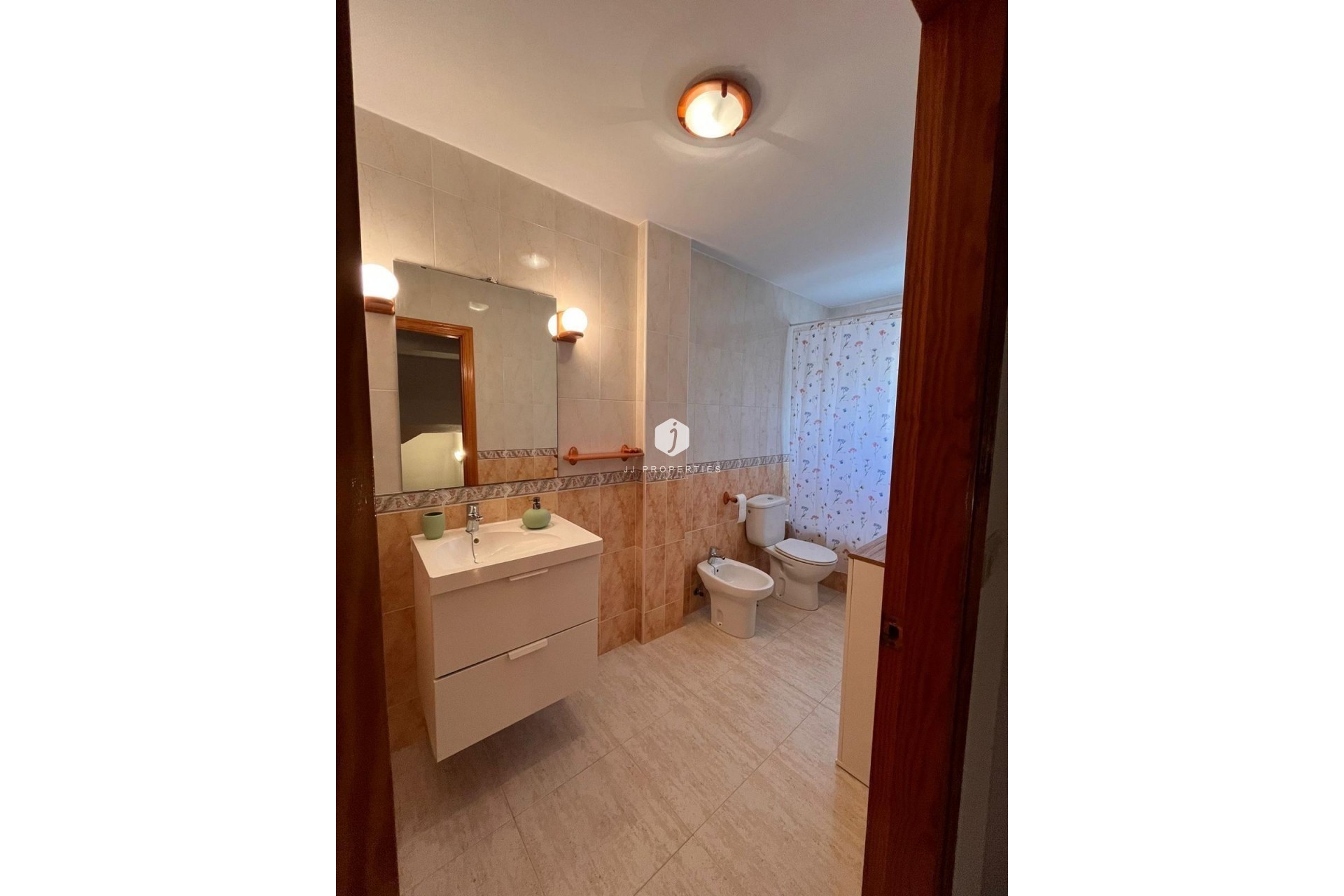 Tweedehands - Chalet -
Orihuela Costa - Campoamor