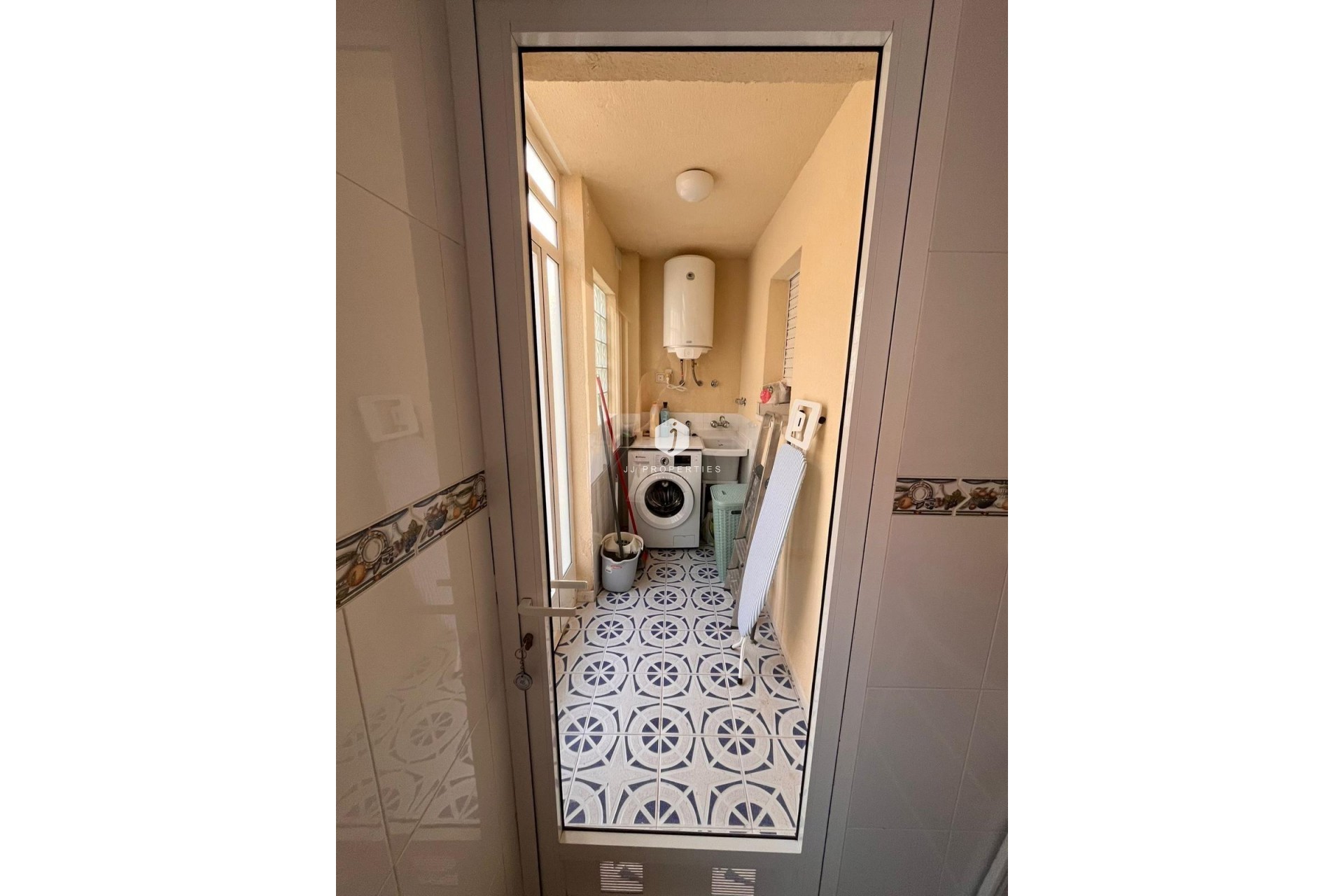 Tweedehands - Chalet -
Orihuela Costa - Campoamor