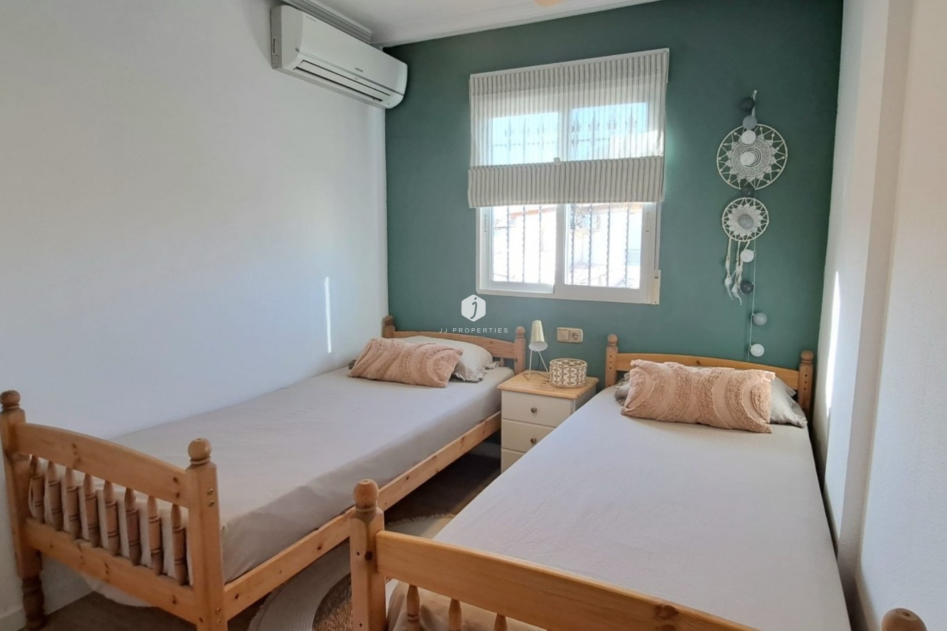 Tweedehands - Chalet -
Orihuela Costa - Costa Blanca