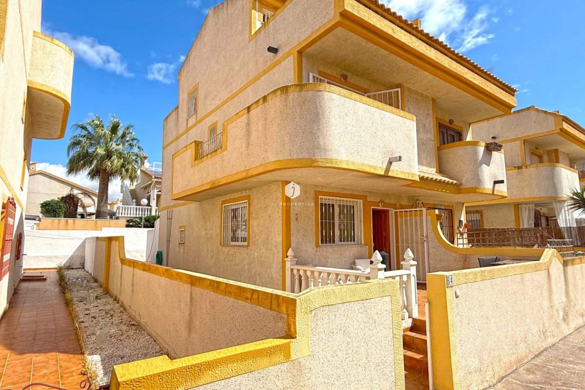 Tweedehands - Chalet -
Orihuela Costa - Costa Blanca