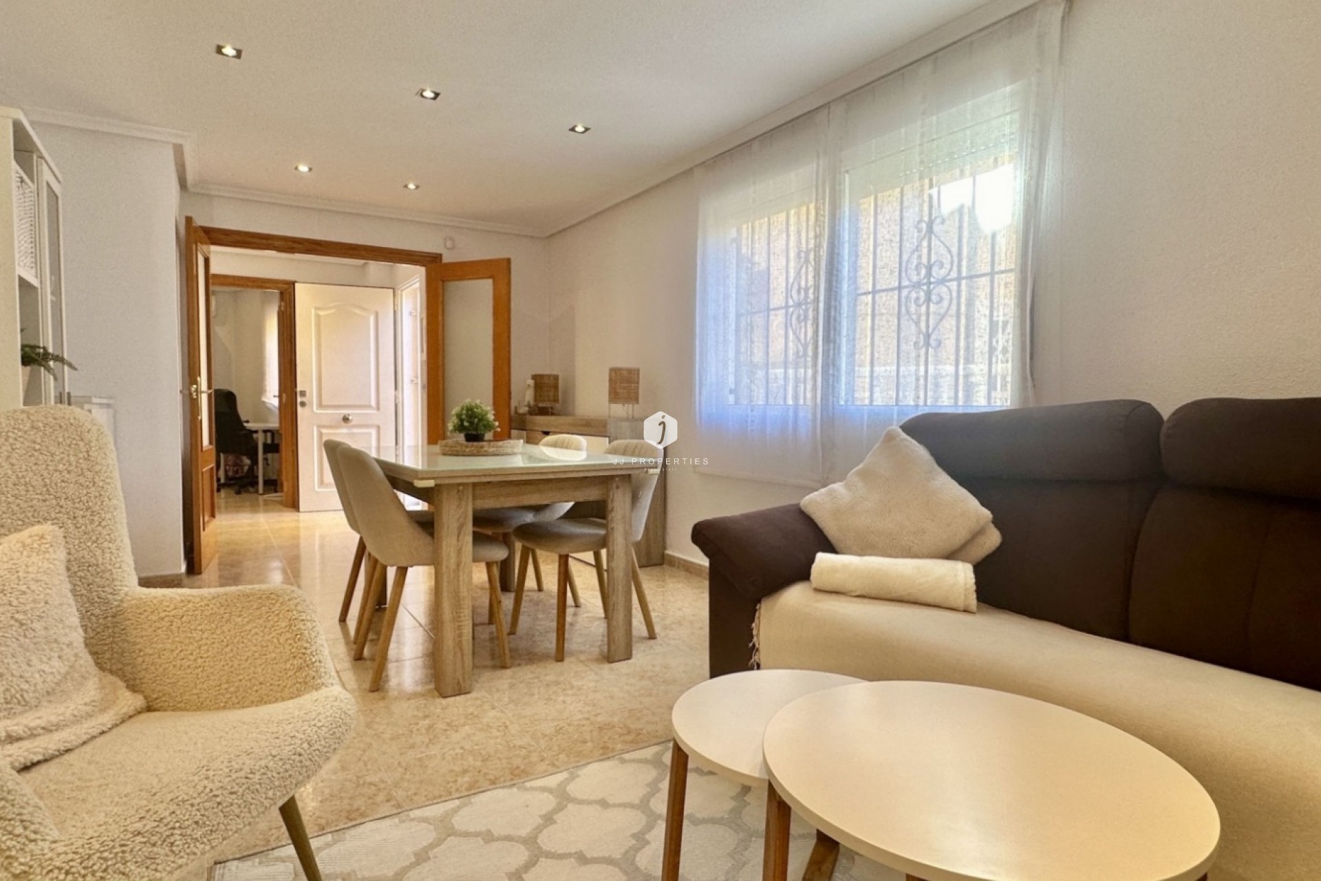 Tweedehands - Chalet -
Orihuela Costa - Costa Blanca