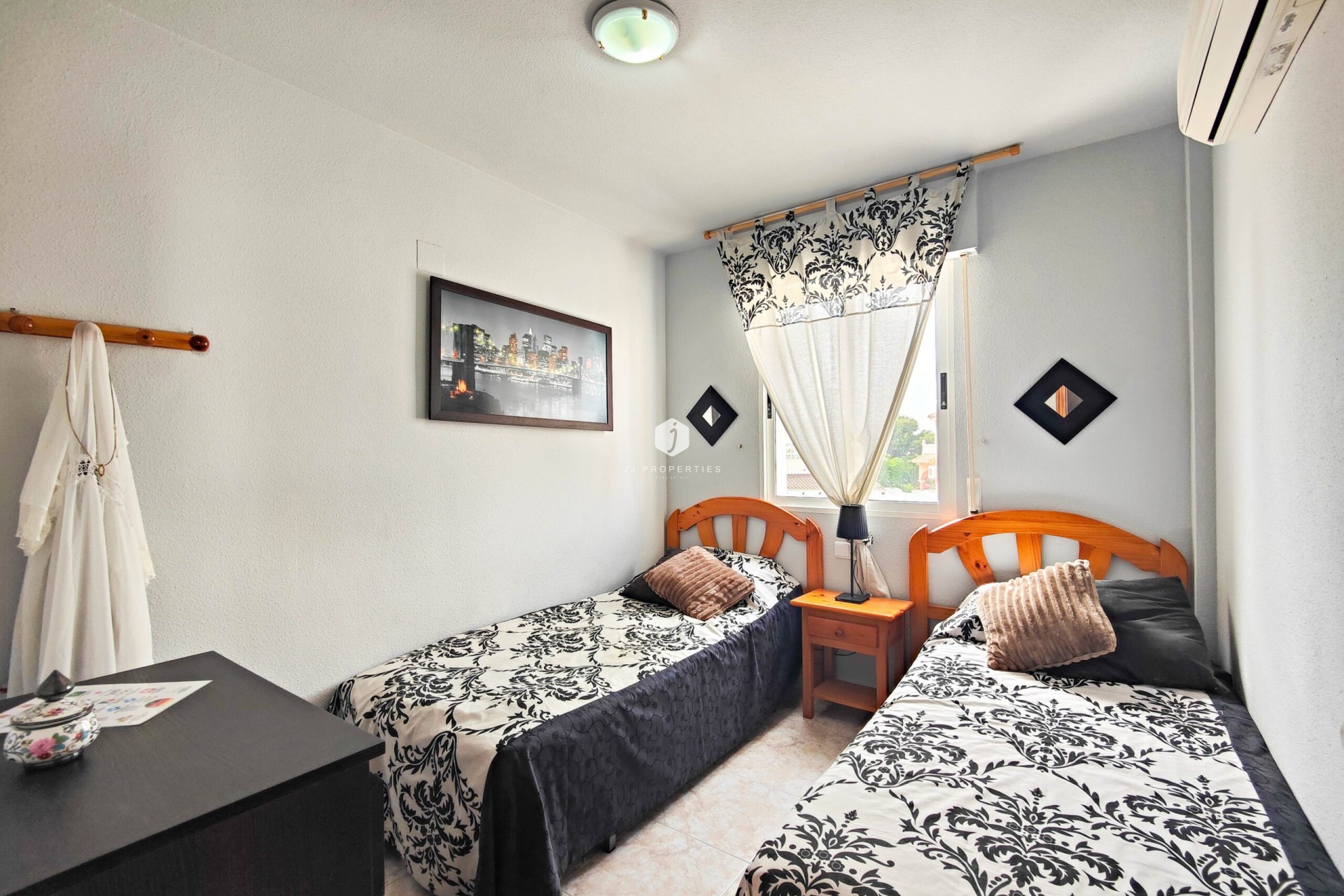 Tweedehands - Chalet -
Orihuela Costa - Costa Blanca