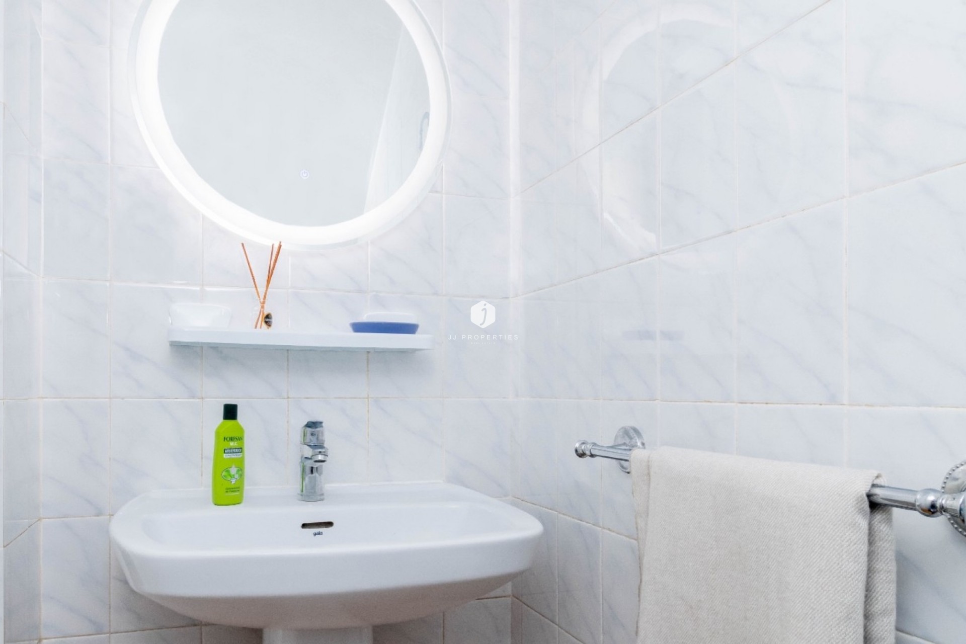 Tweedehands - Chalet -
Orihuela Costa - Costa Blanca