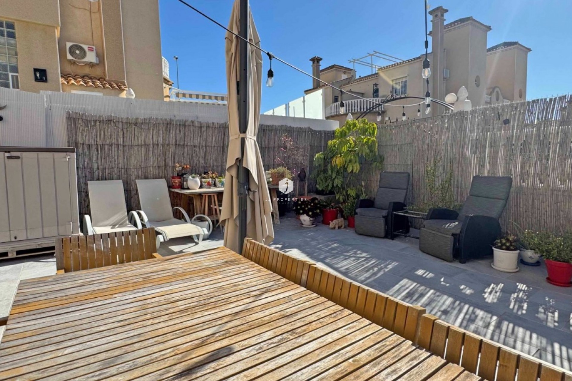 Tweedehands - Chalet -
Orihuela Costa - Costa Blanca