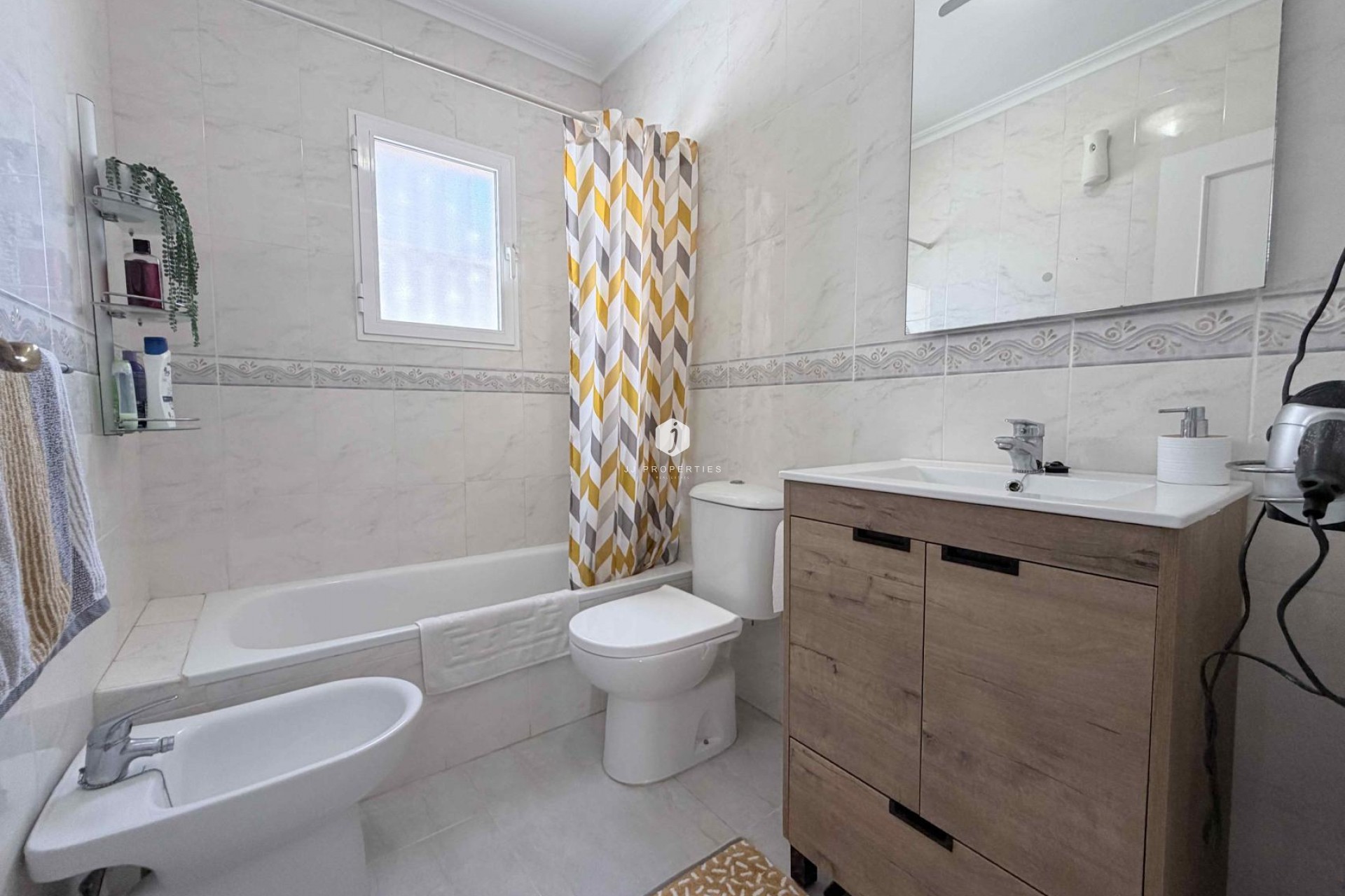 Tweedehands - Chalet -
Orihuela Costa - Costa Blanca