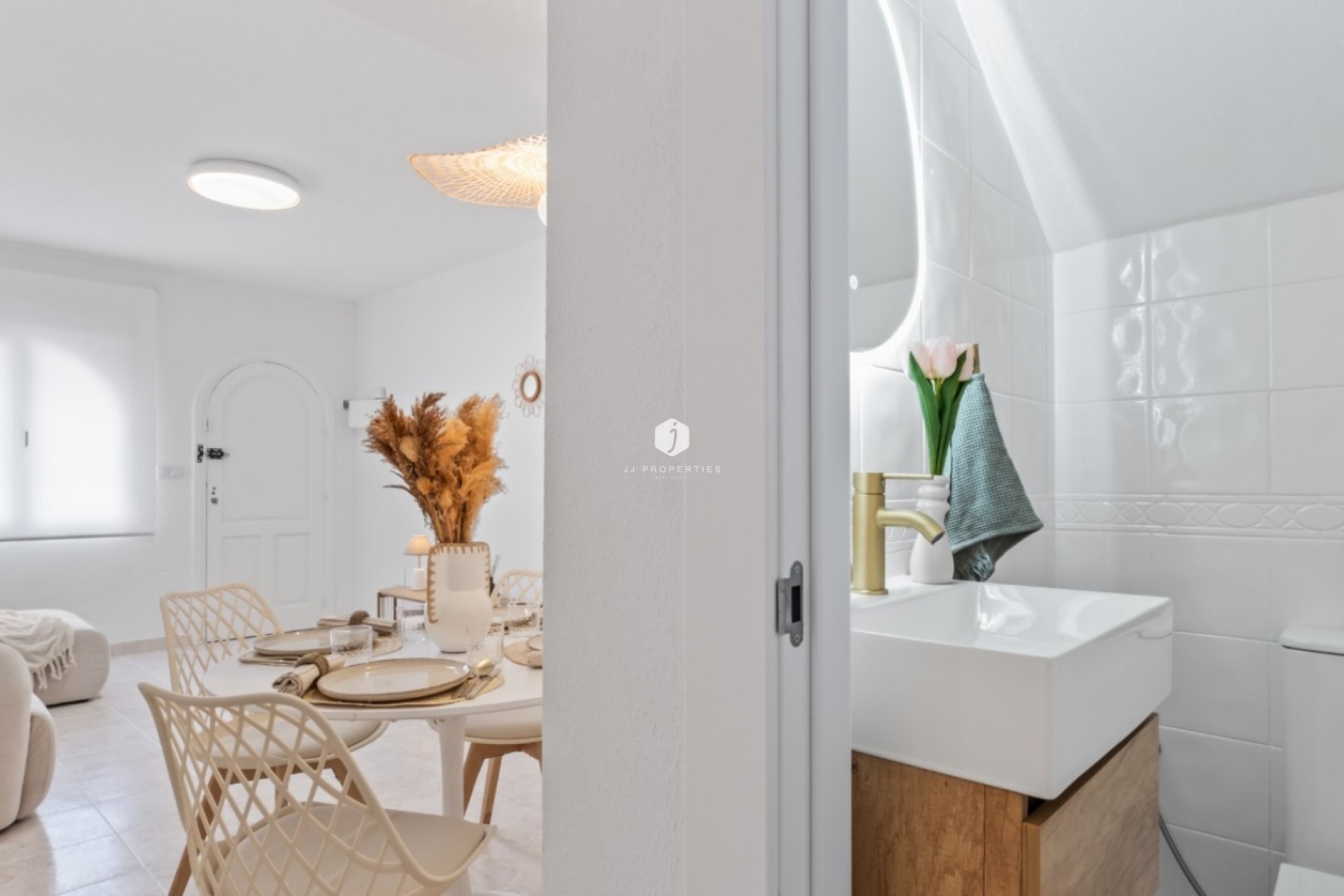 Tweedehands - Chalet -
Orihuela Costa - Costa Blanca