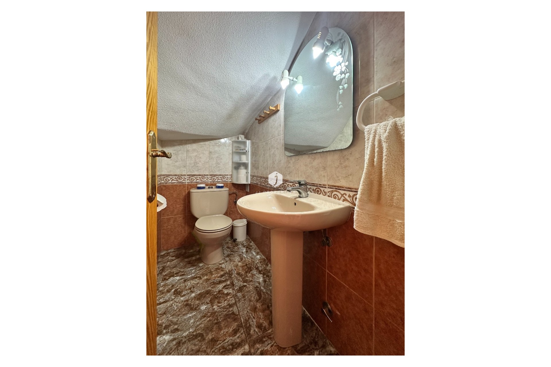 Tweedehands - Chalet -
Orihuela Costa - Costa Blanca