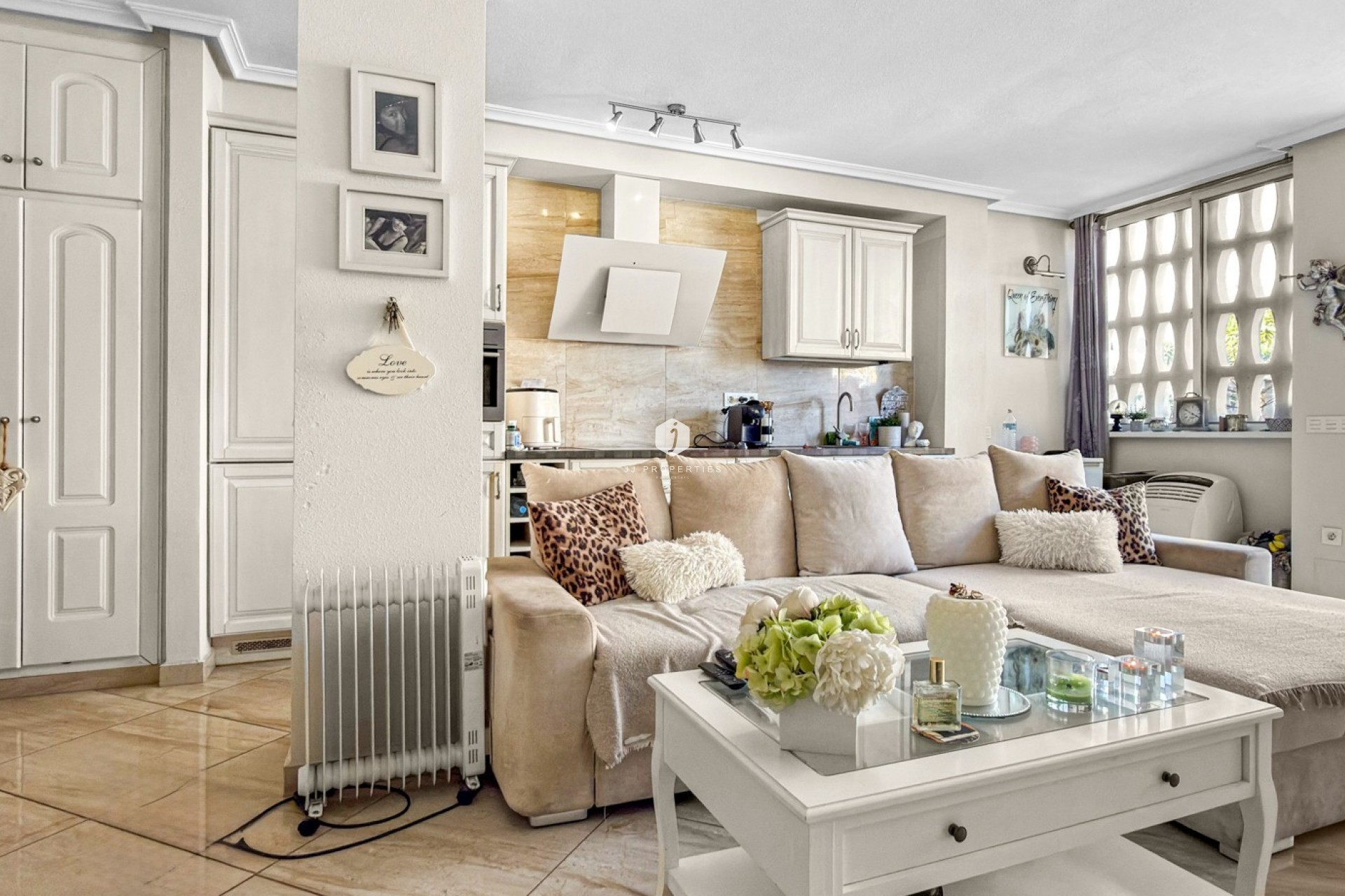 Tweedehands - Chalet -
Orihuela Costa - Costa Blanca
