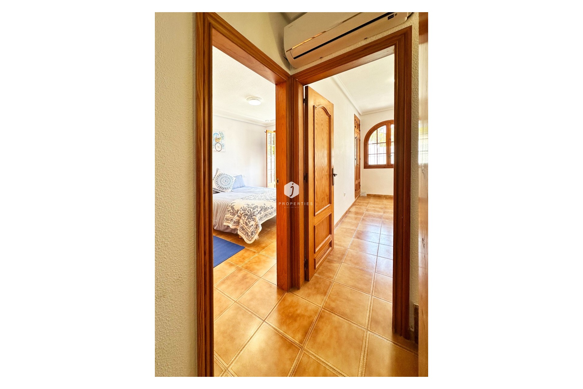Tweedehands - Chalet -
Orihuela Costa - Costa Blanca