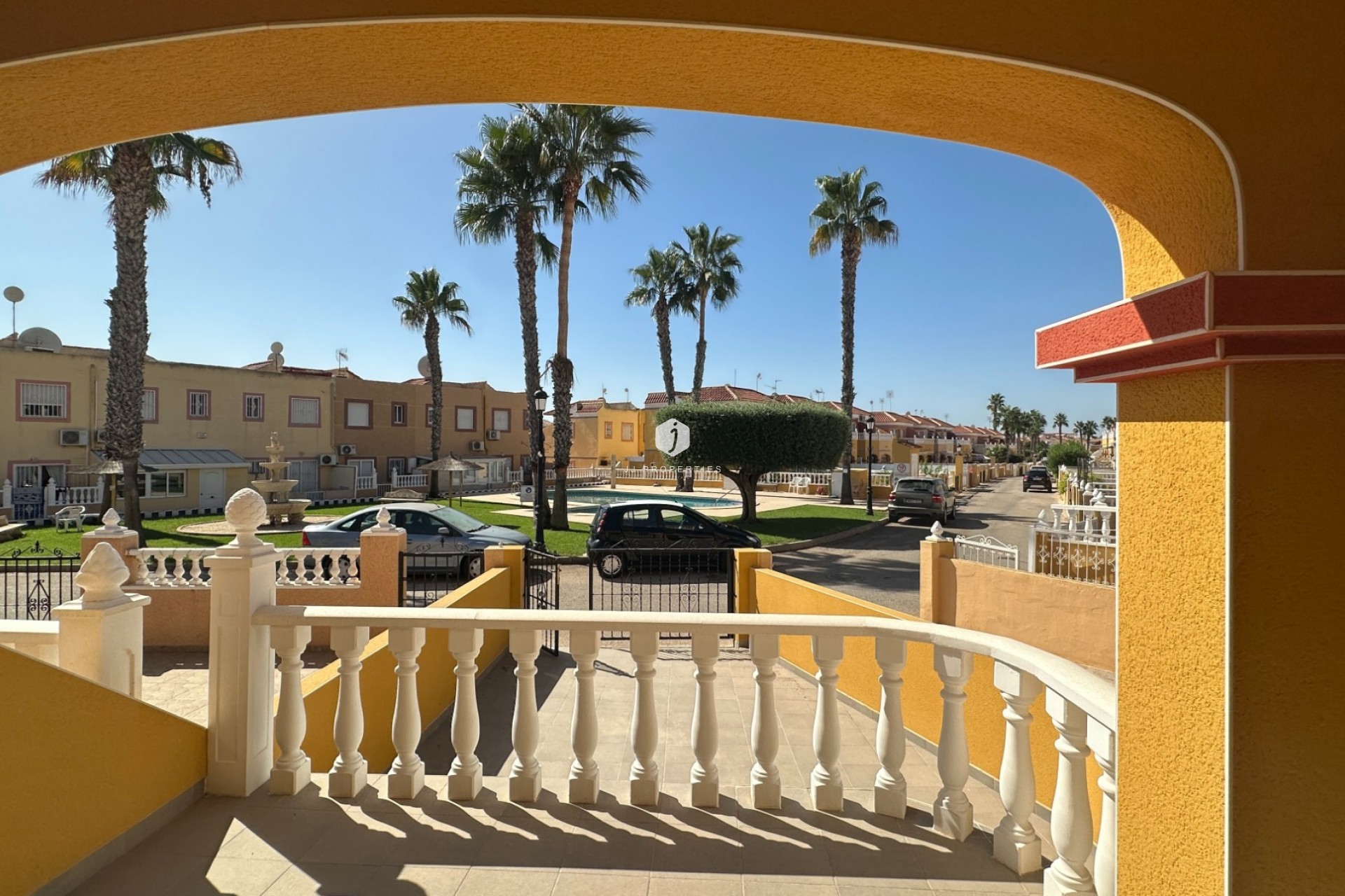 Tweedehands - Chalet -
Orihuela Costa - Costa Blanca