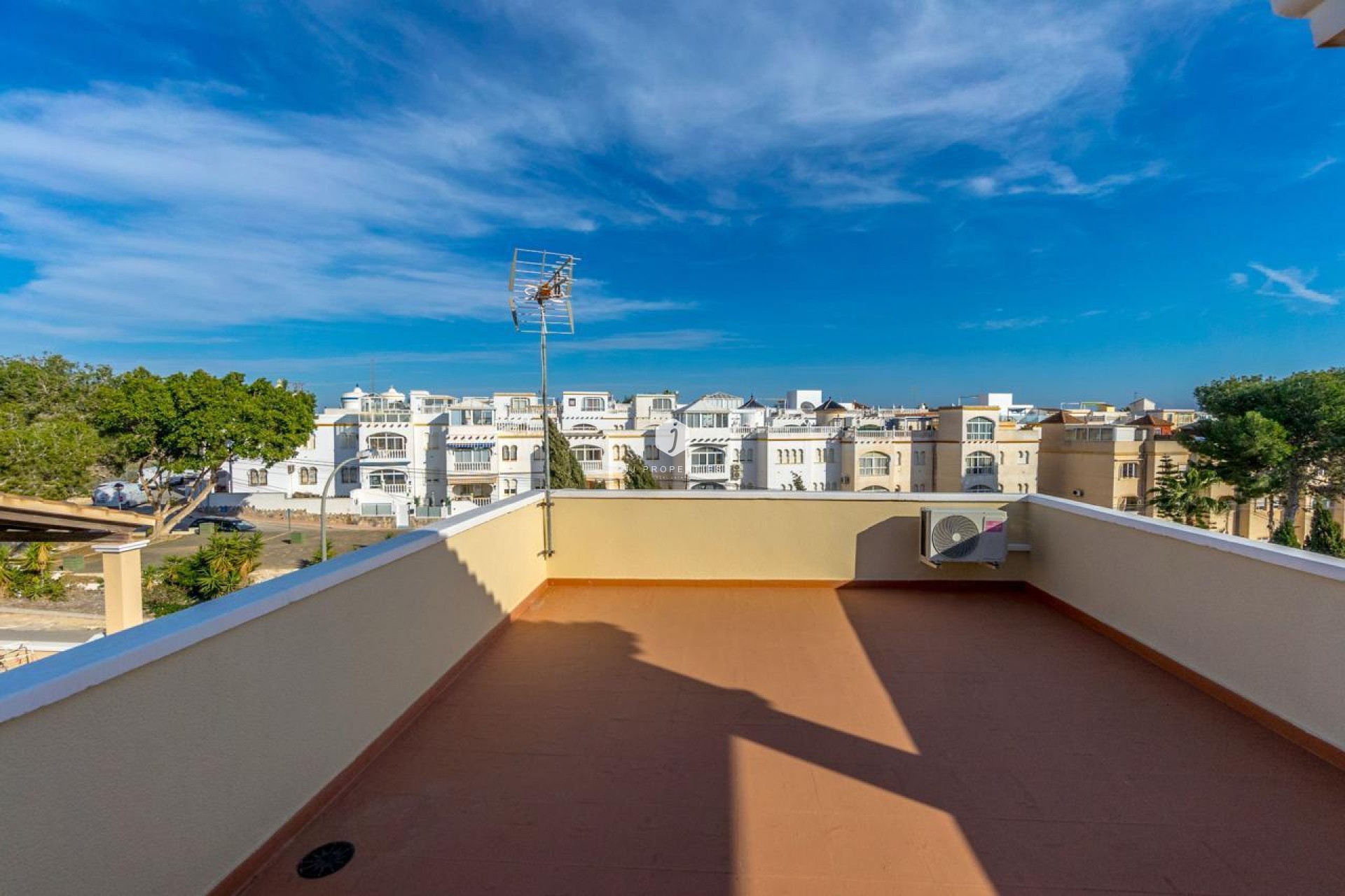 Tweedehands - Chalet -
Orihuela Costa - Costa Blanca