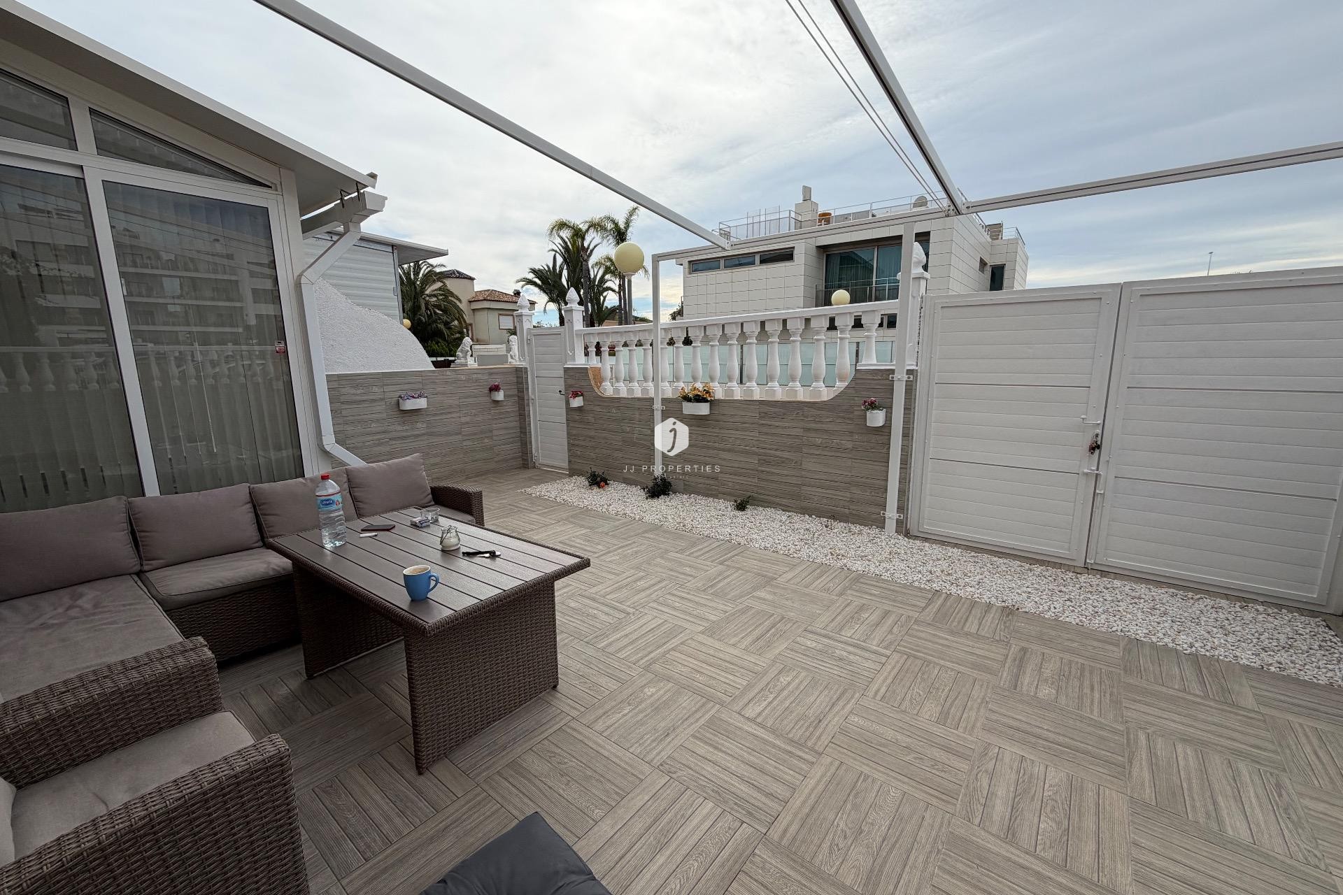 Tweedehands - Chalet -
Orihuela Costa - La Zenia