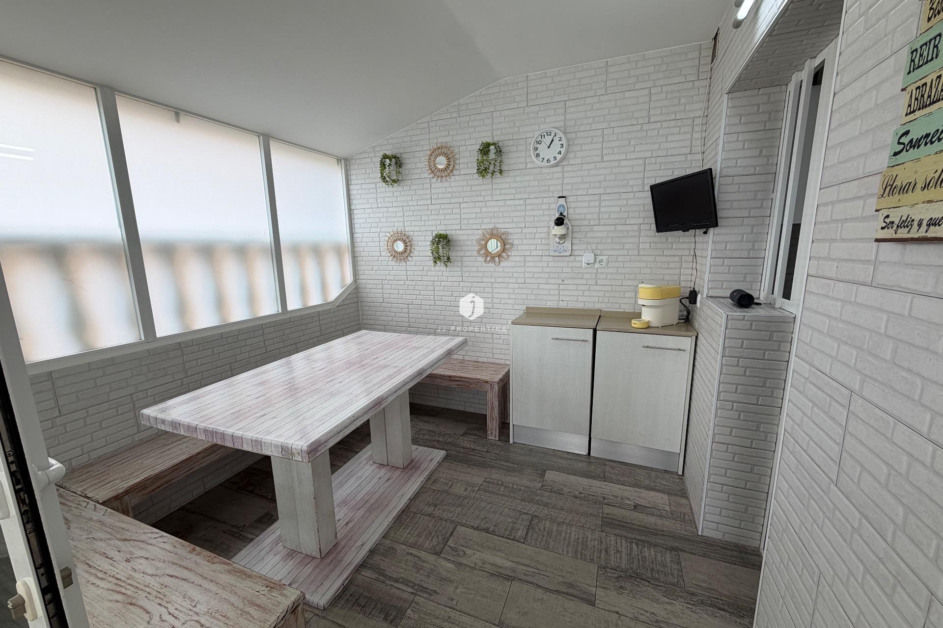 Tweedehands - Chalet -
Orihuela Costa - La Zenia