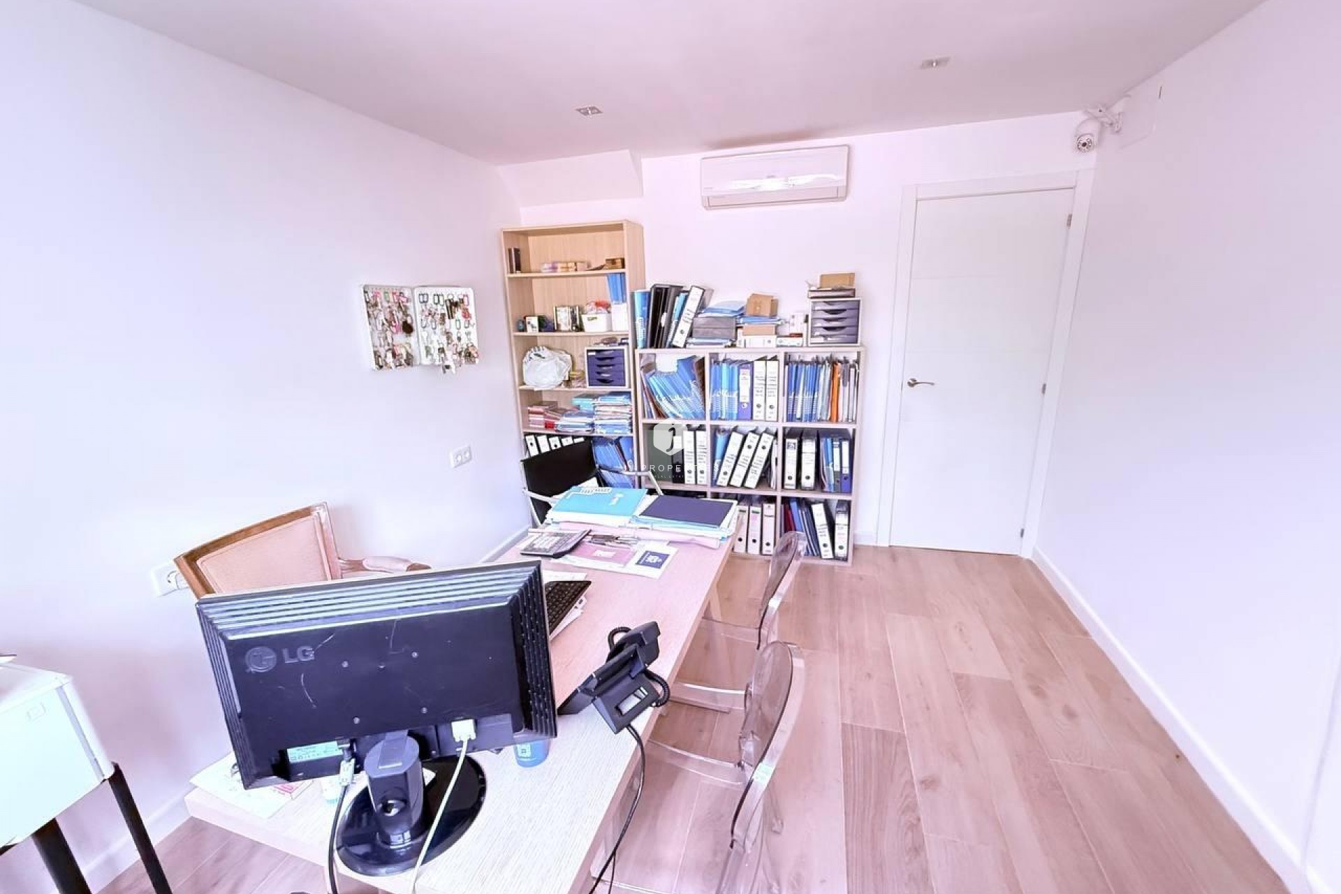 Tweedehands - Chalet -
Orihuela Costa - Las Filipinas