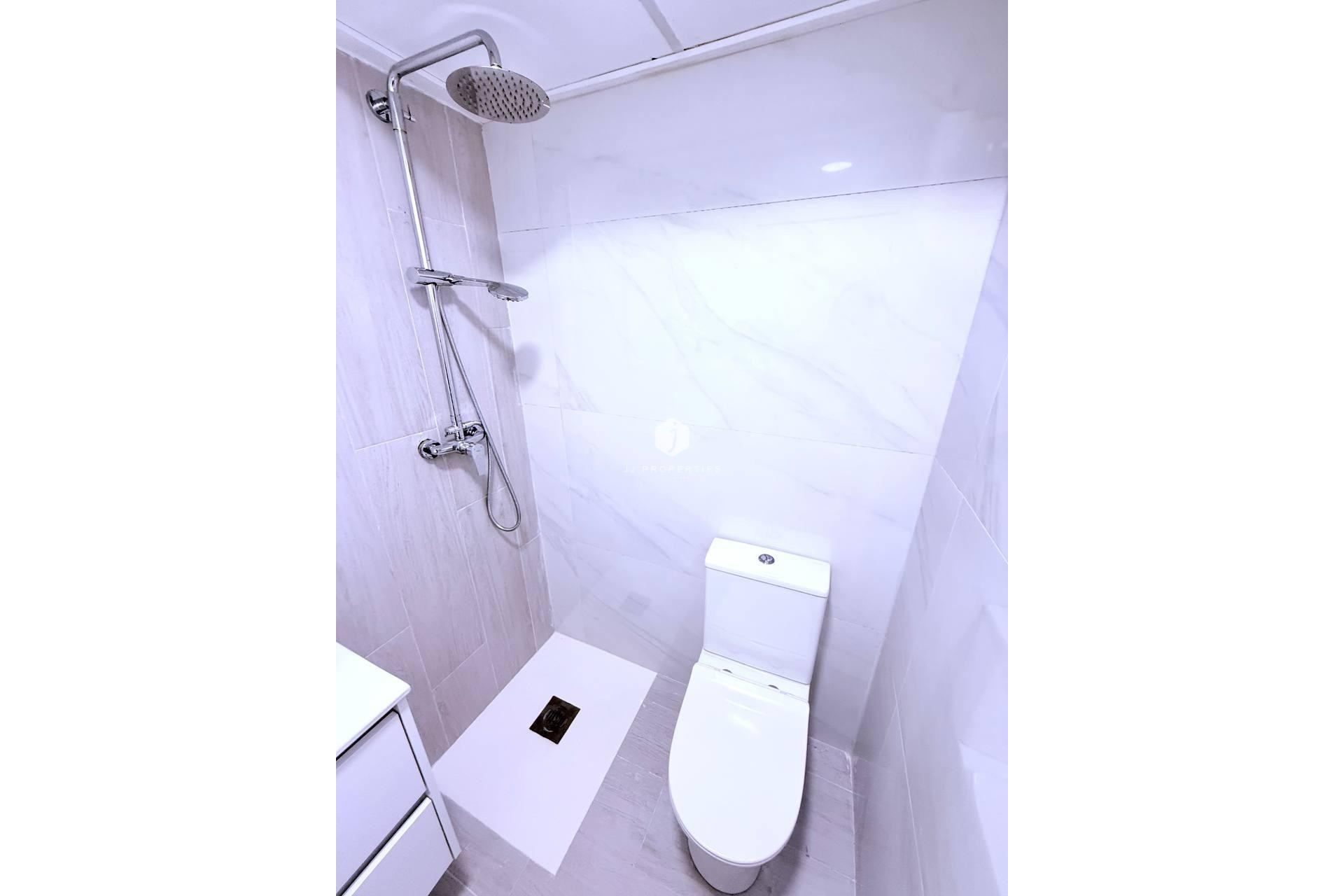 Tweedehands - Chalet -
Orihuela Costa - Las Filipinas