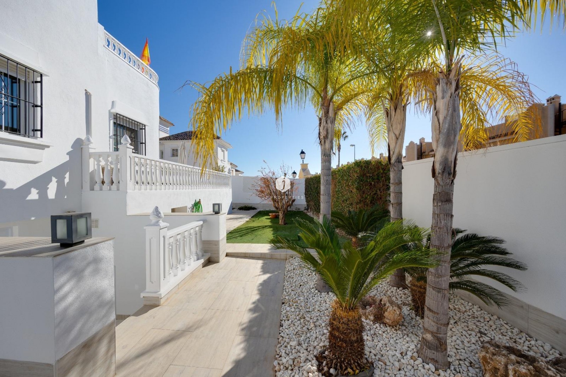 Tweedehands - Chalet -
Orihuela Costa - Las Filipinas