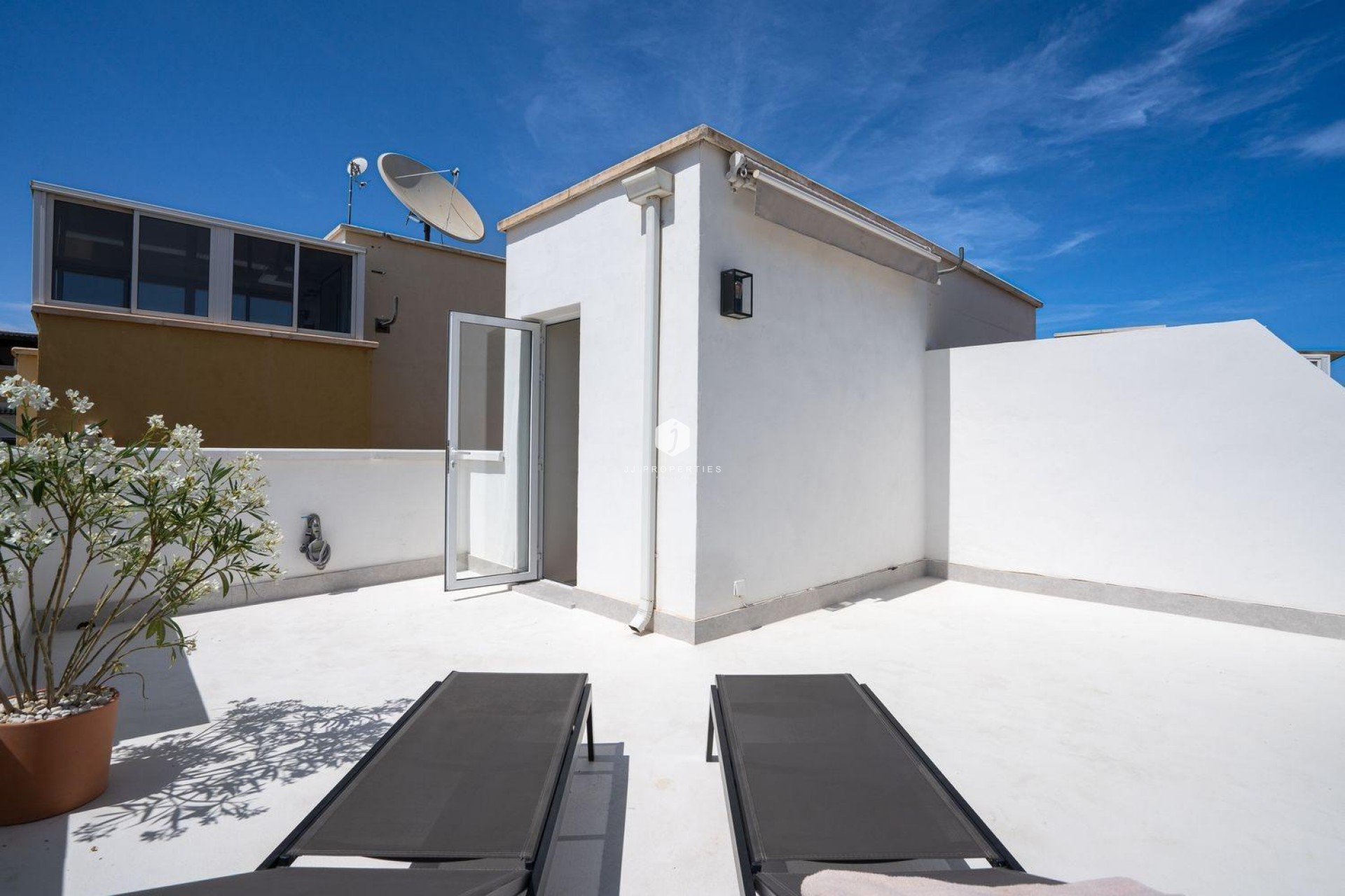 Tweedehands - Chalet -
Orihuela Costa - Los Almendros-la Florida