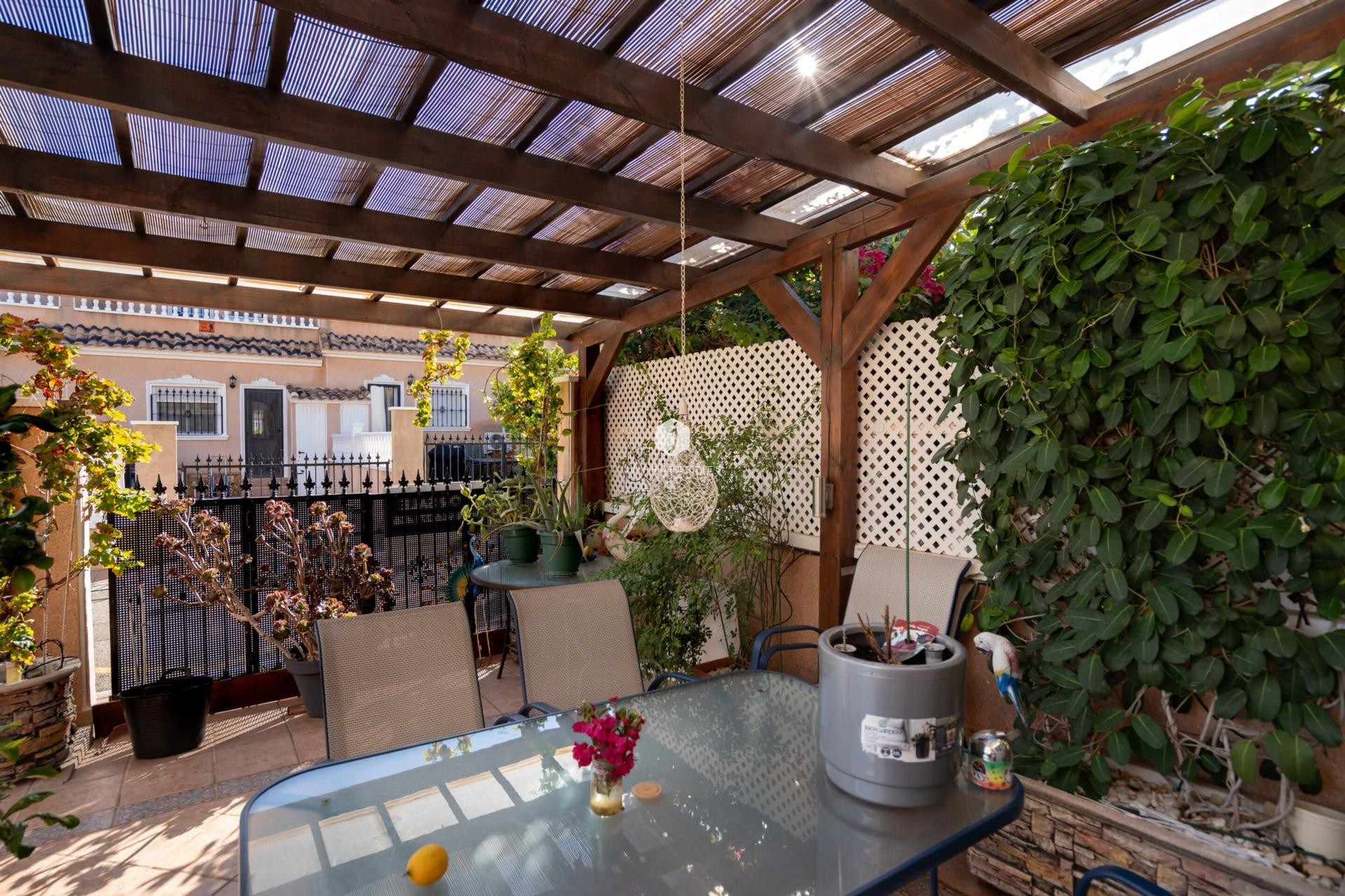 Tweedehands - Chalet -
Orihuela Costa - Los Dolses