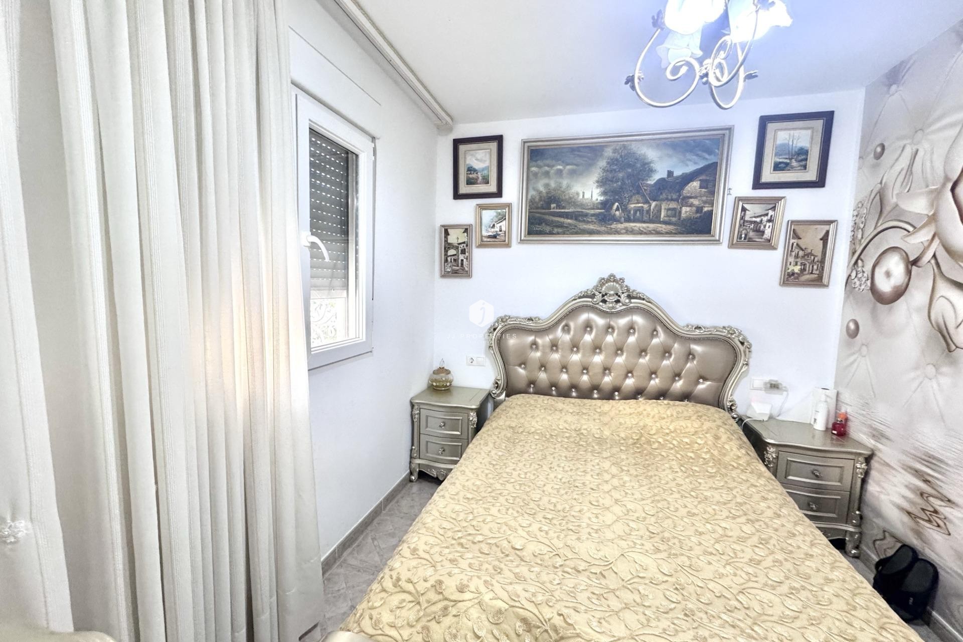 Tweedehands - Chalet -
Orihuela Costa - Playa Flamenca