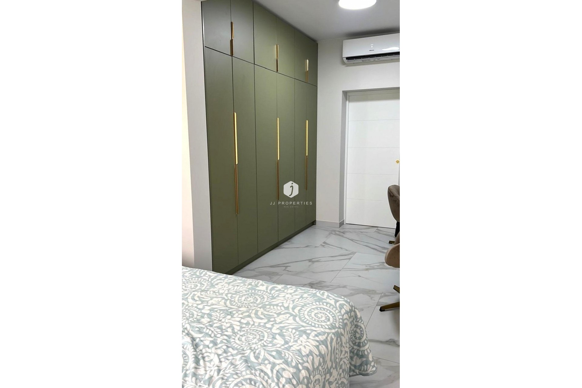 Tweedehands - Chalet -
Orihuela Costa - Playa Flamenca