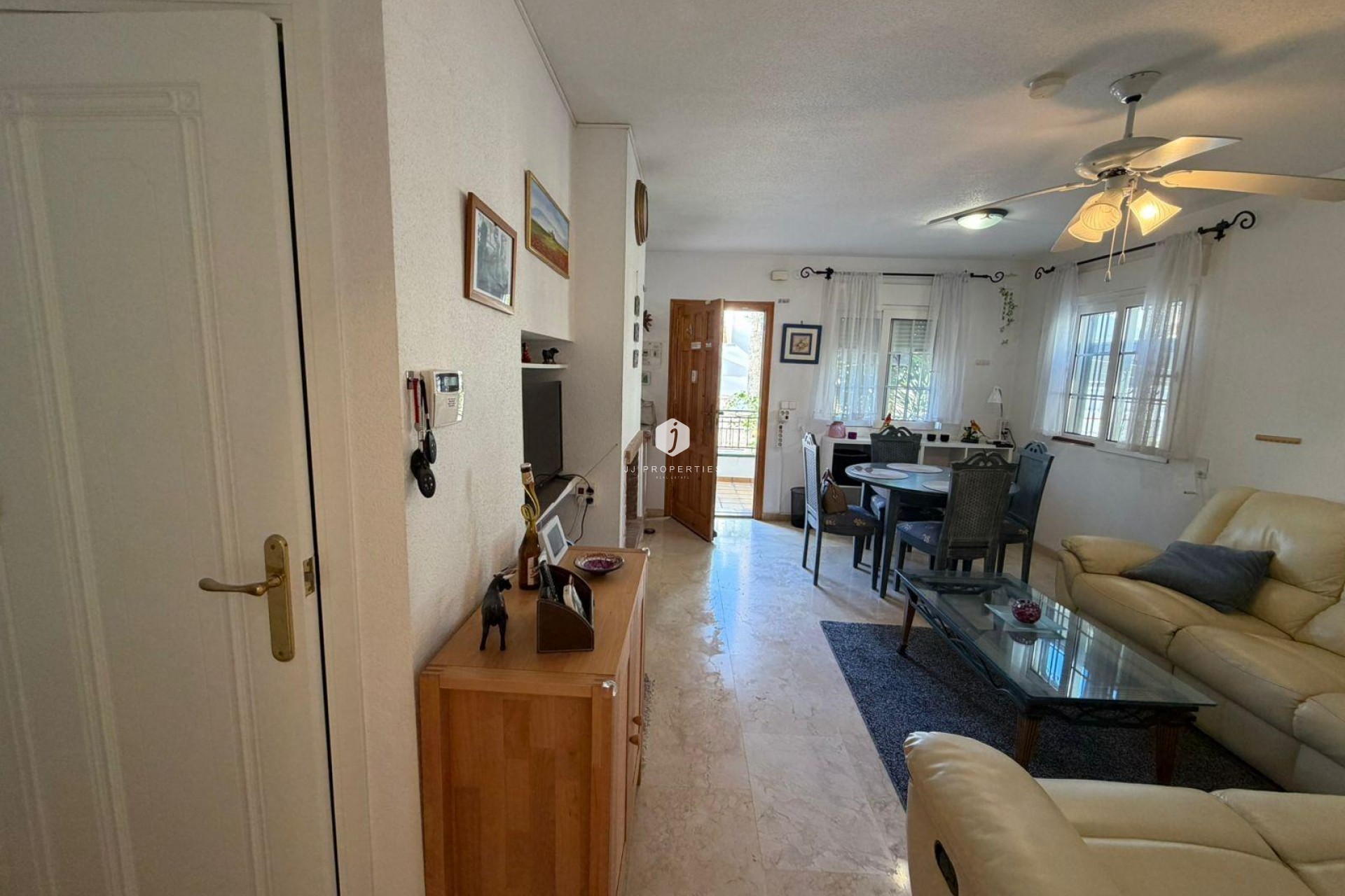 Tweedehands - Chalet -
Orihuela Costa - Playa Flamenca