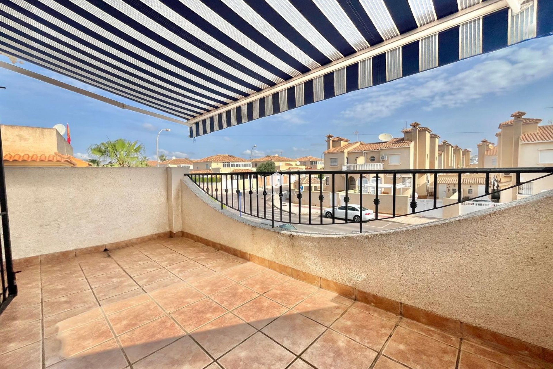 Tweedehands - Chalet -
Orihuela Costa - Playa Flamenca