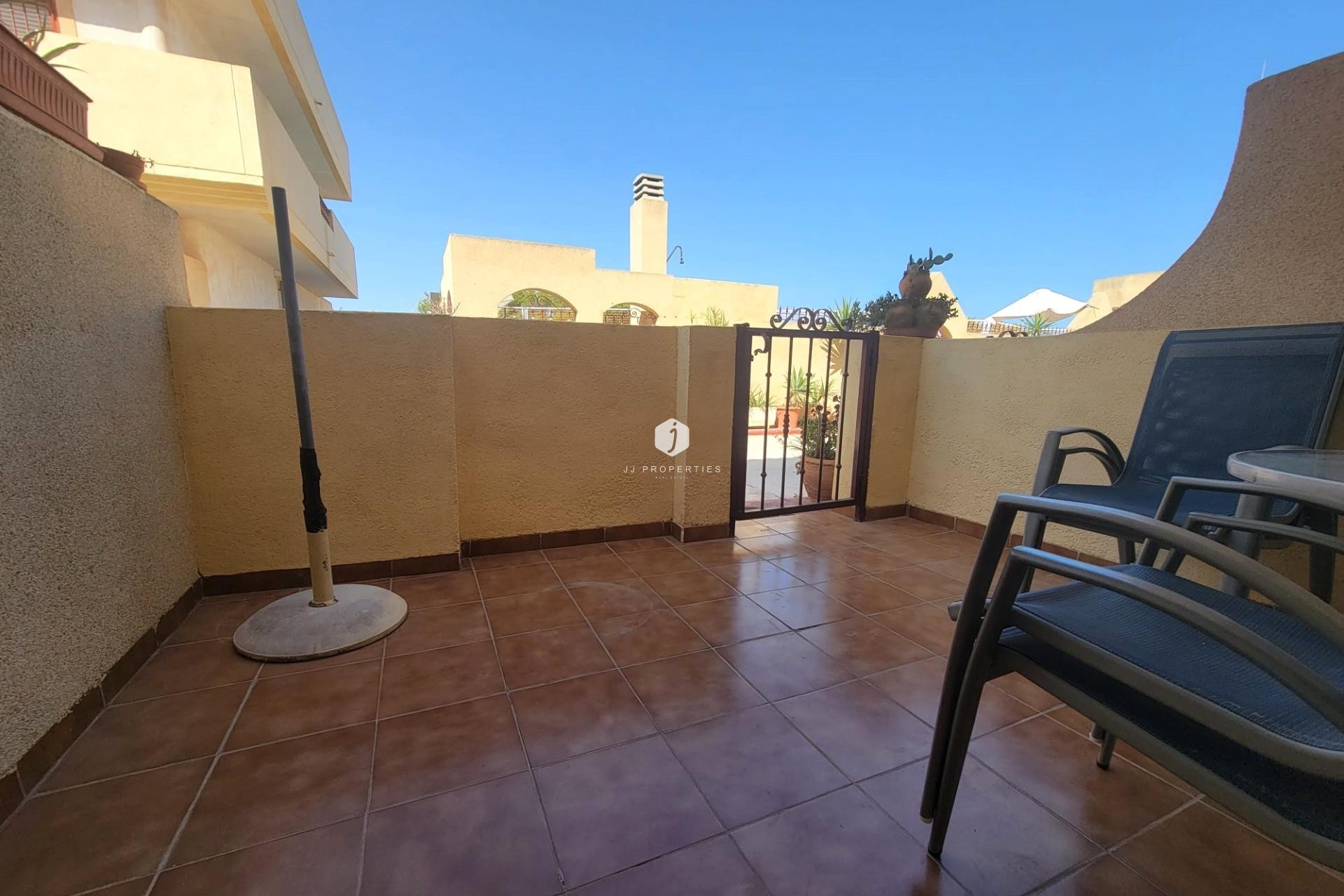Tweedehands - Chalet -
Orihuela Costa - Playa Flamenca